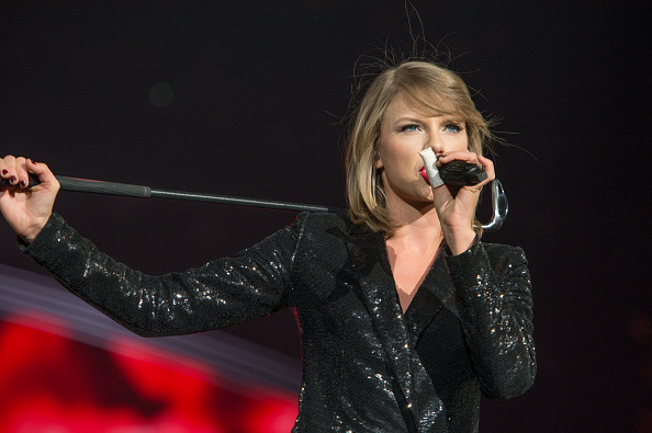 Taylor Swift The 1989 World Tour Live In Greensboro