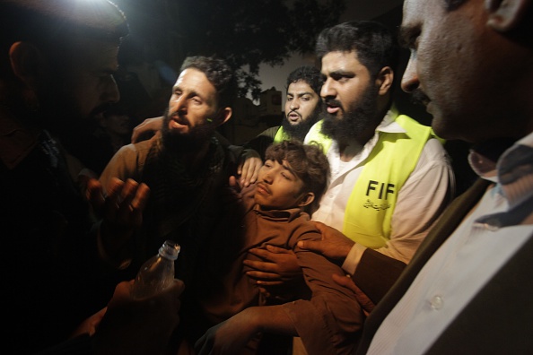 Pakistan factory collapse kills 16 in Lahore