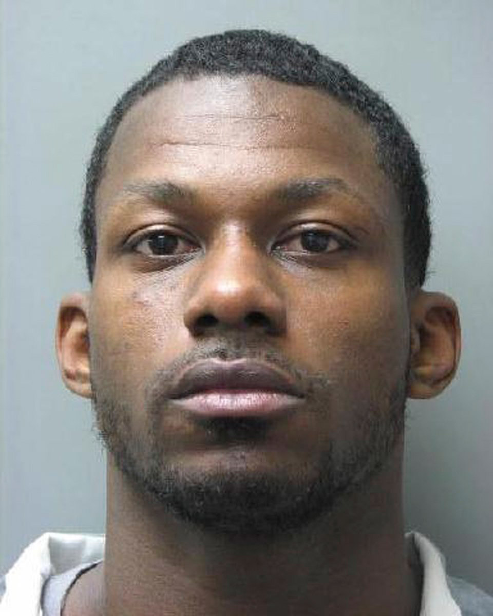 Joseph "Moe" Allen, 32, is shown in this undated booking photo provided by the New Orleans Police Department in New Orleans, Louisiana November 28, 2015. Allen, a suspect in a shooting in a New Orleans park last Sunday, that appeared to be gang-related which wounded 17 people has been arrested and is in police custody, according to authorities. REUTERS/New Orleans Police Dept/Handout via Reuters ATTENTION EDITORS - FOR EDITORIAL USE ONLY. NOT FOR SALE FOR MARKETING OR ADVERTISING CAMPAIGNS. THIS PICTURE WAS PROVIDED BY A THIRD PARTY. REUTERS IS UNABLE TO INDEPENDENTLY VERIFY THE AUTHENTICITY, CONTENT, LOCATION OR DATE OF THIS IMAGE. THIS PICTURE IS DISTRIBUTED EXACTLY AS RECEIVED BY REUTERS, AS A SERVICE TO CLIENTS