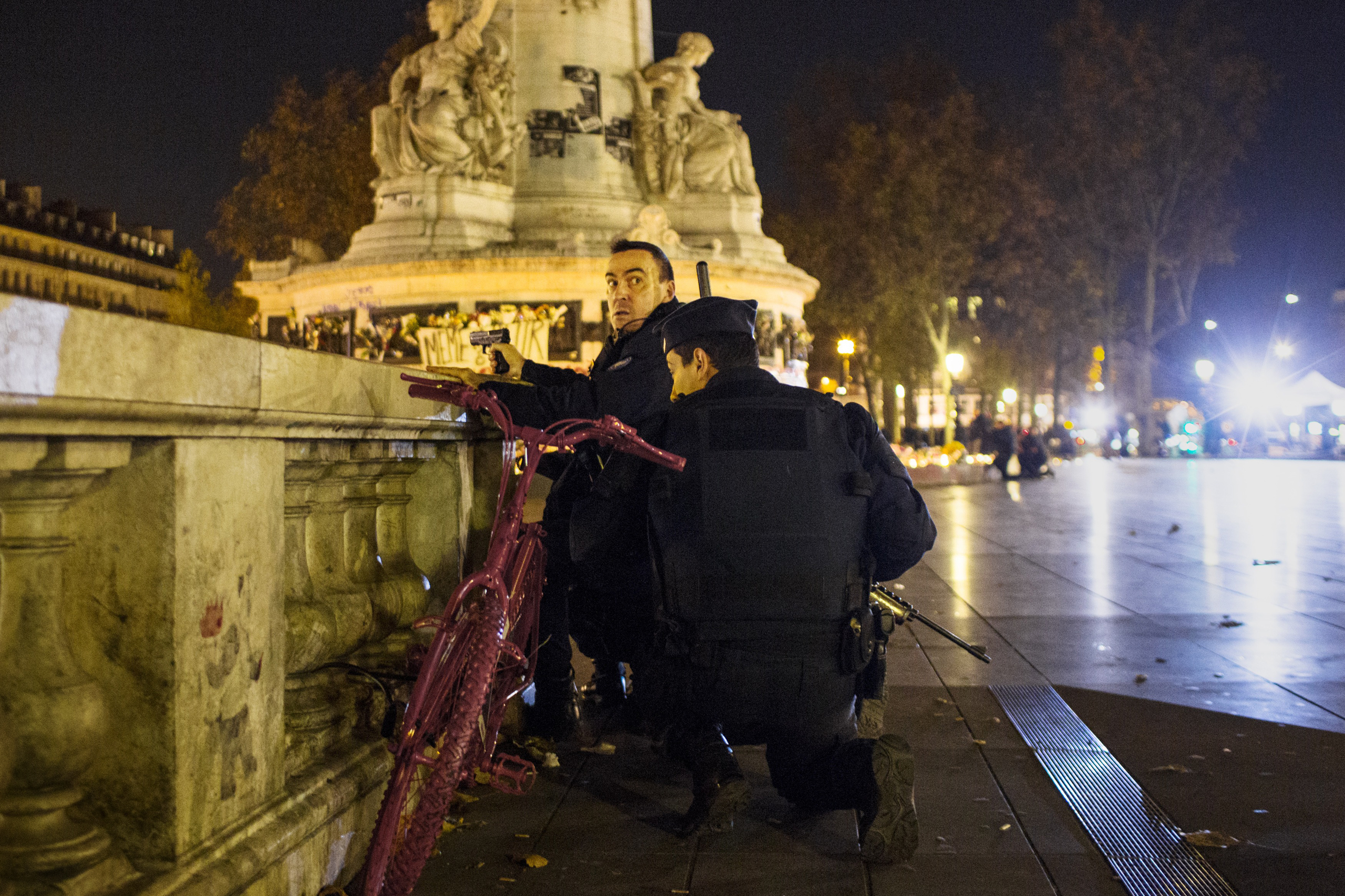 Armed police take aim in Paris’ Place de la République during a false alarm on Nov. 15 (William Daniels—Panos)