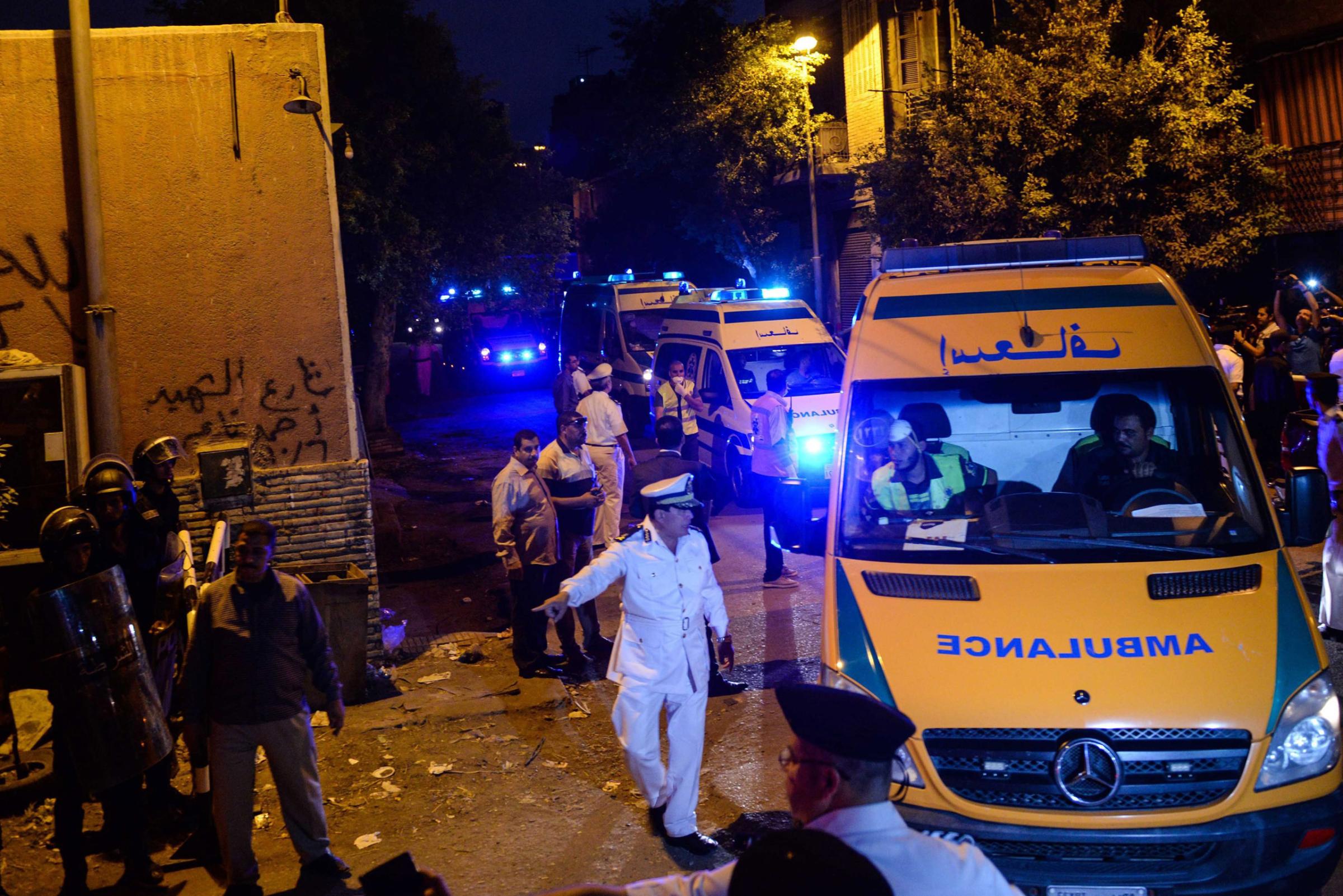 epa05004879 Ambulances transporting the bodies of the victims of the Russian passenger flight crash arrive at the Zeinhom morgue, Cairo, Egypt, 31 October 2015. According to reports the Egyptian Government has dispatched more than 45 ambulances to the crash site of the Kogalymavia Metrojet Russian passenger jet, which disappeared from raider after requesting an emergency landing early 31 October, crashing in the mountainous al-Hasanah area of central Sinai. The black box has been recovered at the site. Authorities believe all onboard perished in the crash. EPA/MOHAMMED HOSSAM