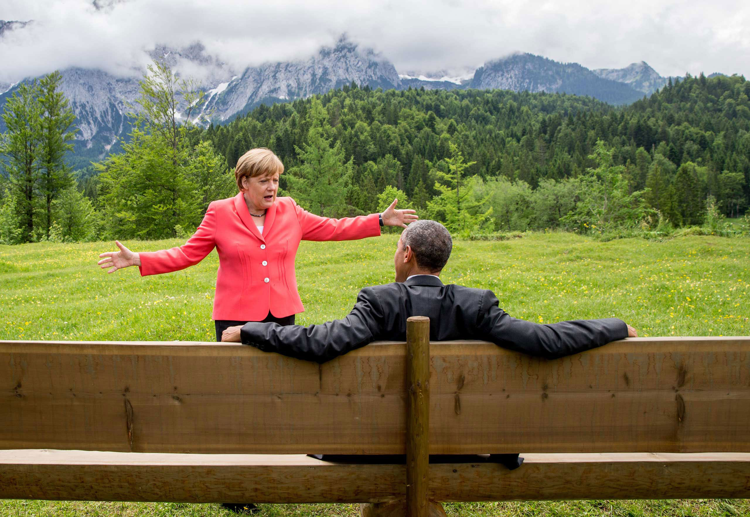 German chancellor  Angela Merkel  speaks with U.S. president  Barack Obama  at  Schloss Elmau hotel near Garmisch-Partenkirchen, southern Germany,  during the G-7 summit. June 8, 2015.