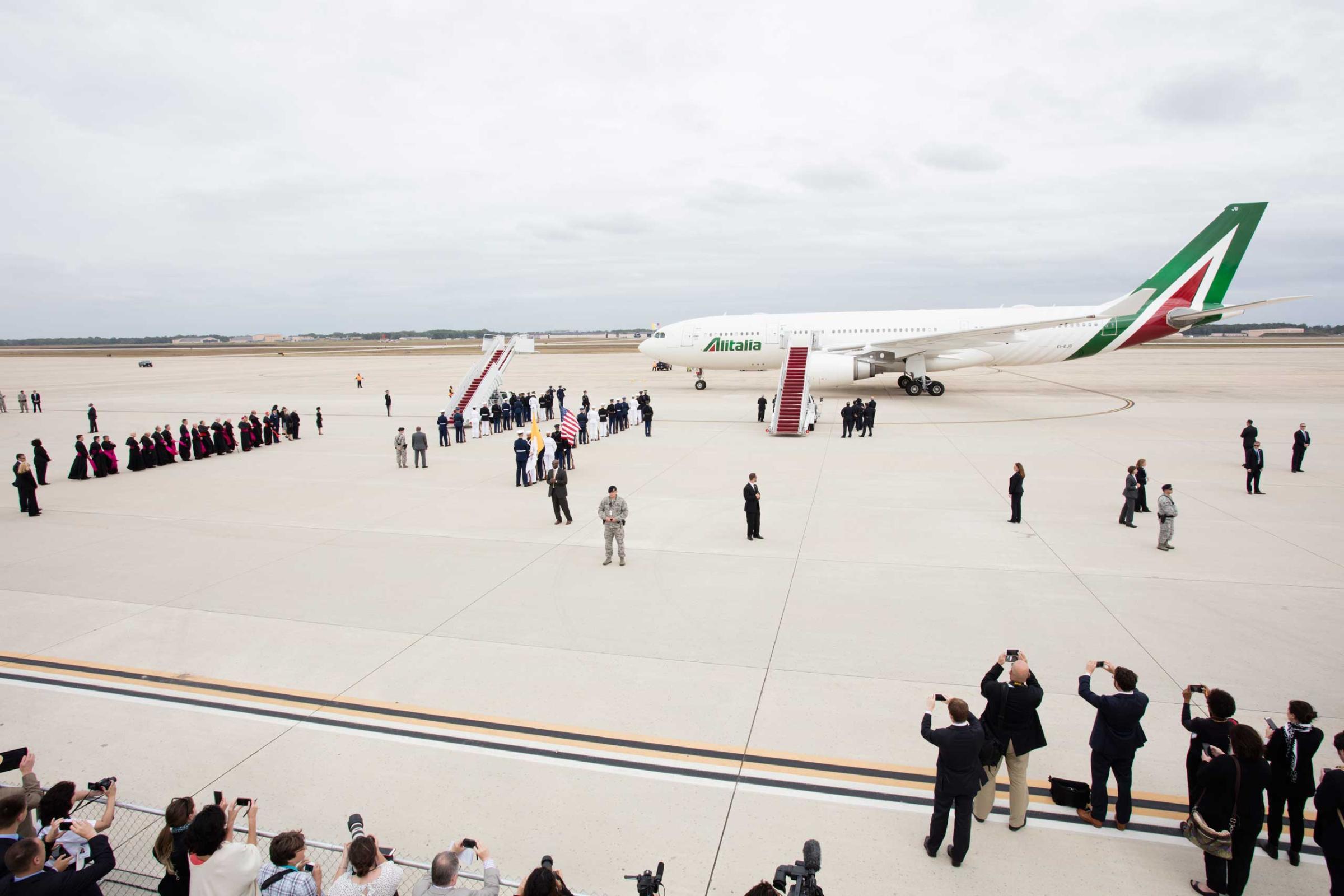The arrival of Pope Francis at Joint Base Andrews, Md. Sept. 22, 2015