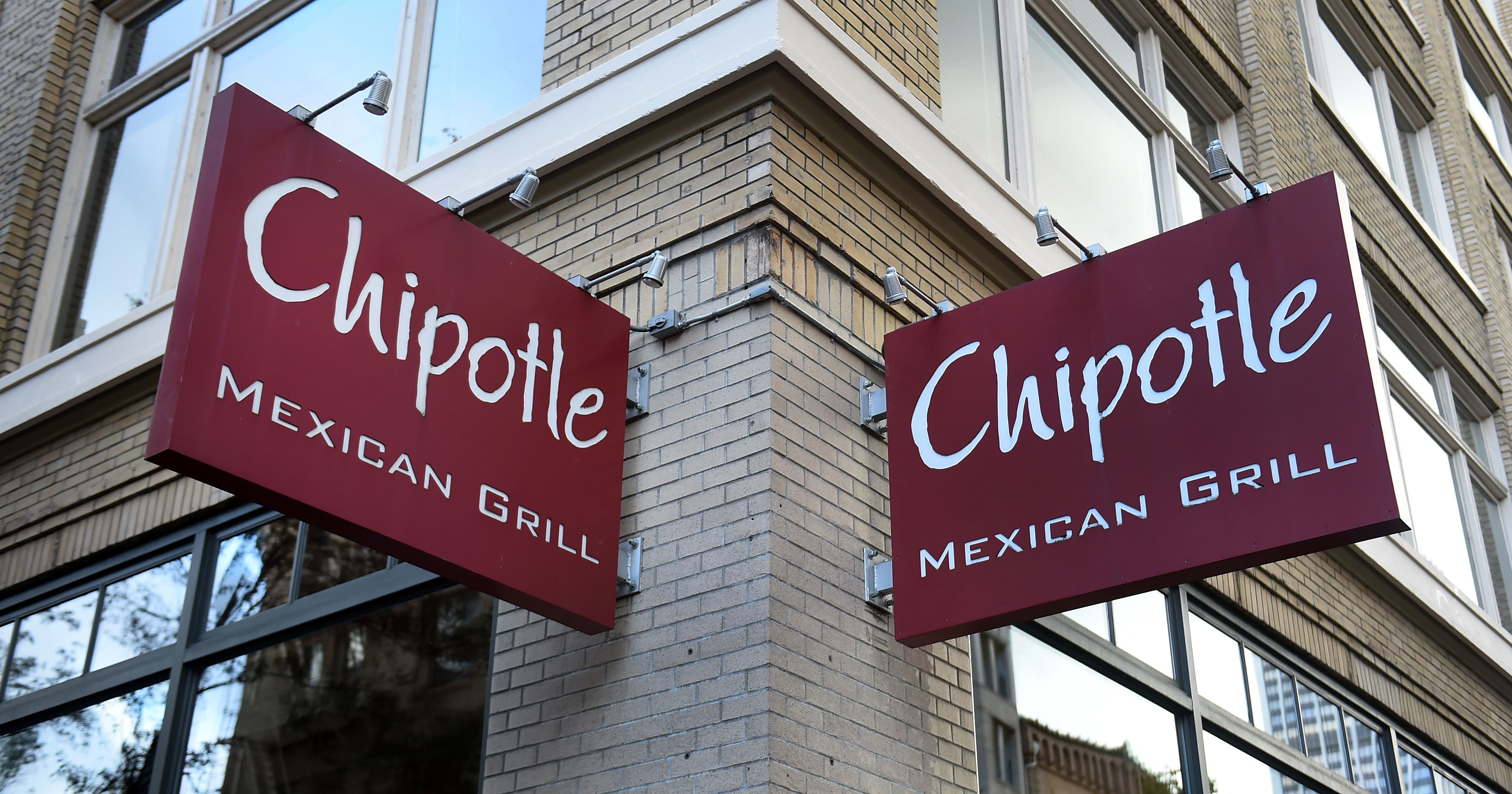 A Chipotle Mexican Grill in Portland, Oregon. (Steve Dykes—Getty Images)