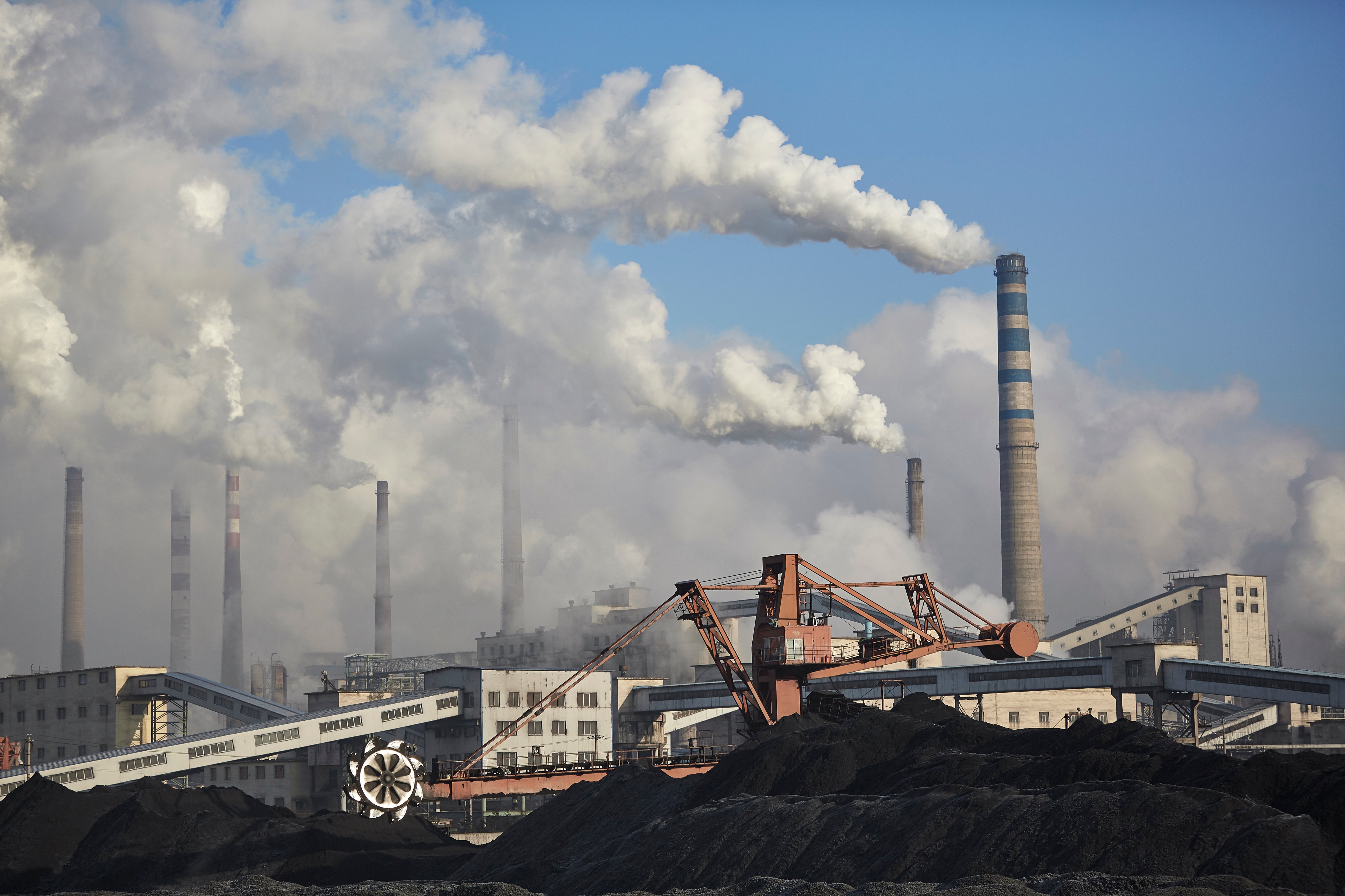 Coal burning powerplant in China (Christian Petersen-Clausen—Getty Images/Moment RM)