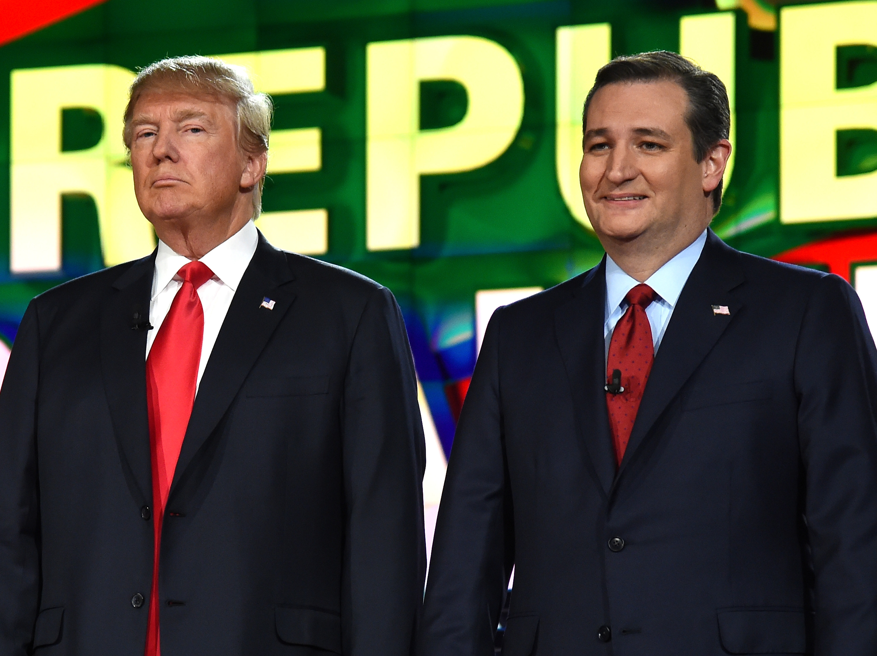 Donald Trump and Ted Cruz during the CNN presidential debate at The Venetian Las Vegas on Dec. 15, 2015. (Ethan Miller—Getty Images)