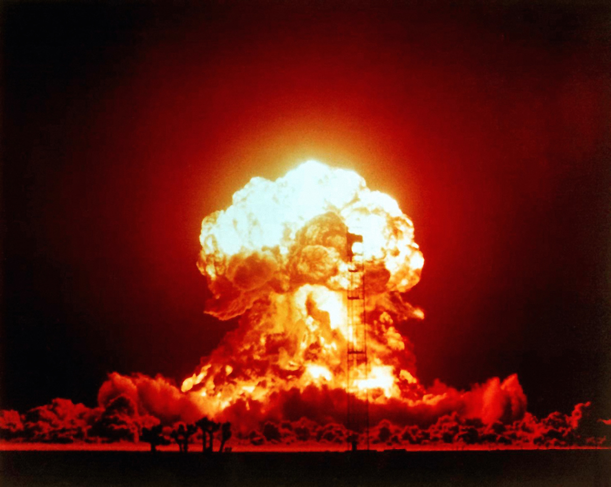 The Priscilla nuclear test, part of Operation Plumbbob. June 25,1957. (Galerie Bilderwelt / Getty Images)
