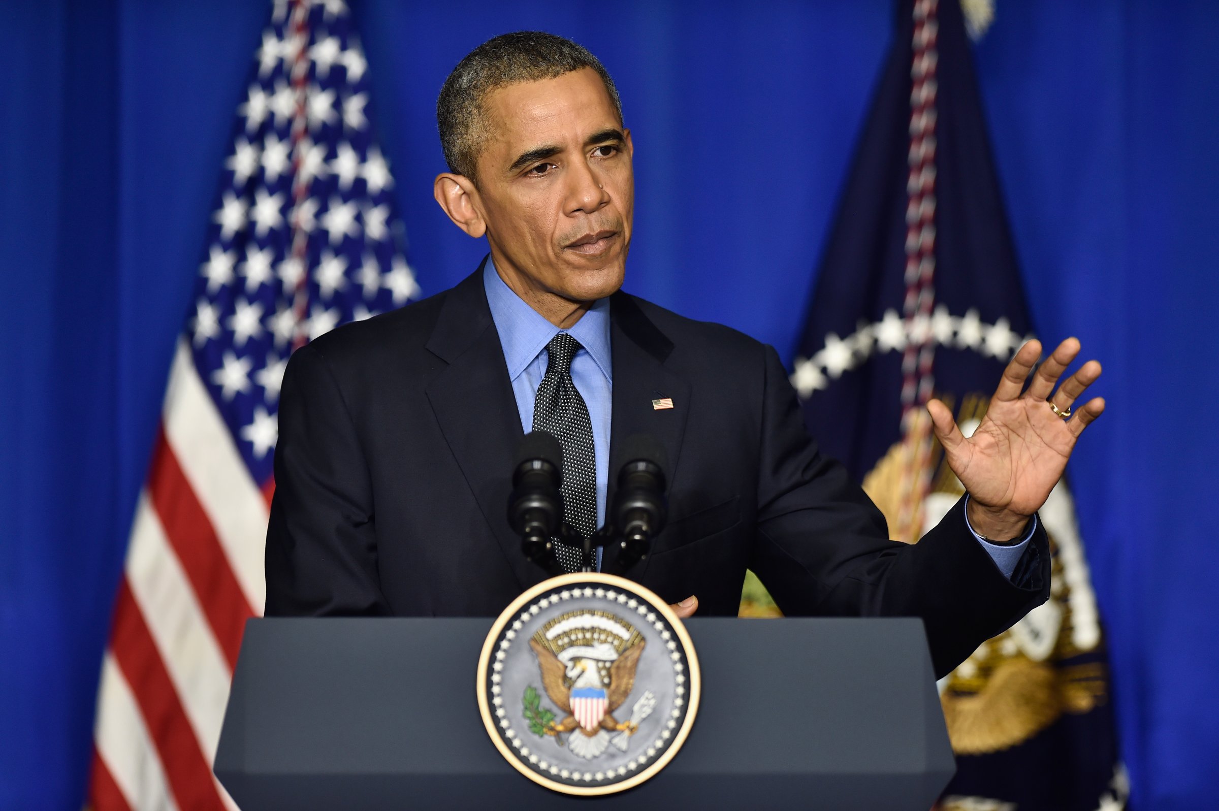Obama Speaks Before Leaving COP21