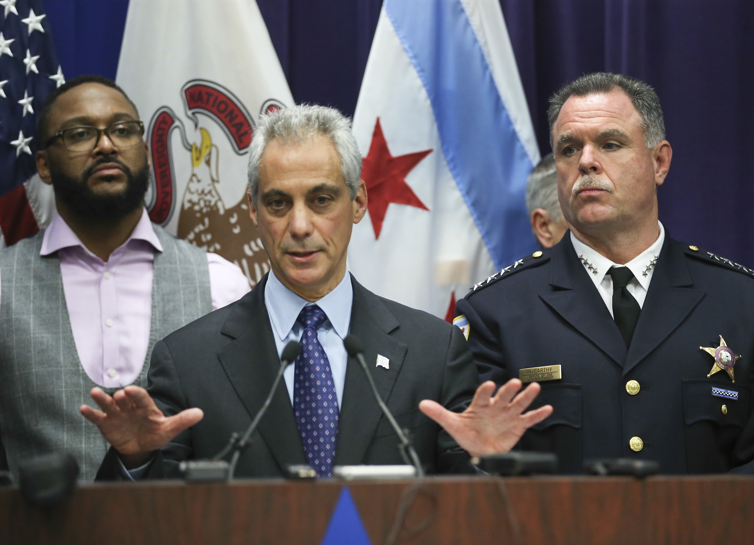 Mayor Rahm Emanuel and Chicago Police Supt. Garry McCarthy, hold a news conference at Chicago Police Headquarters in Chicago on Nov. 24, 2015. (Nuccio DiNuzzo—Chicago Tribune/Getty Images)