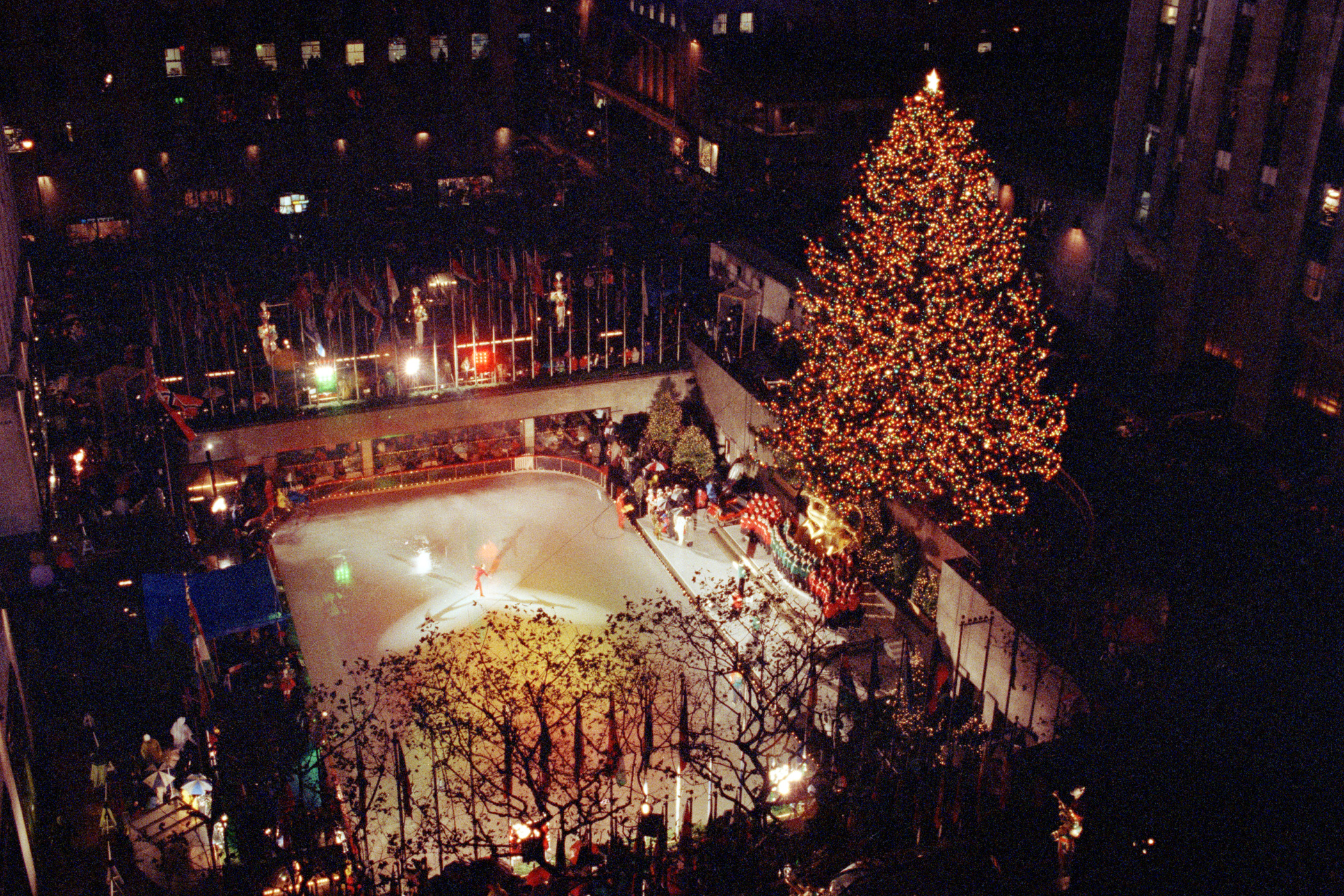 1991 Rockefeller Center Tree
