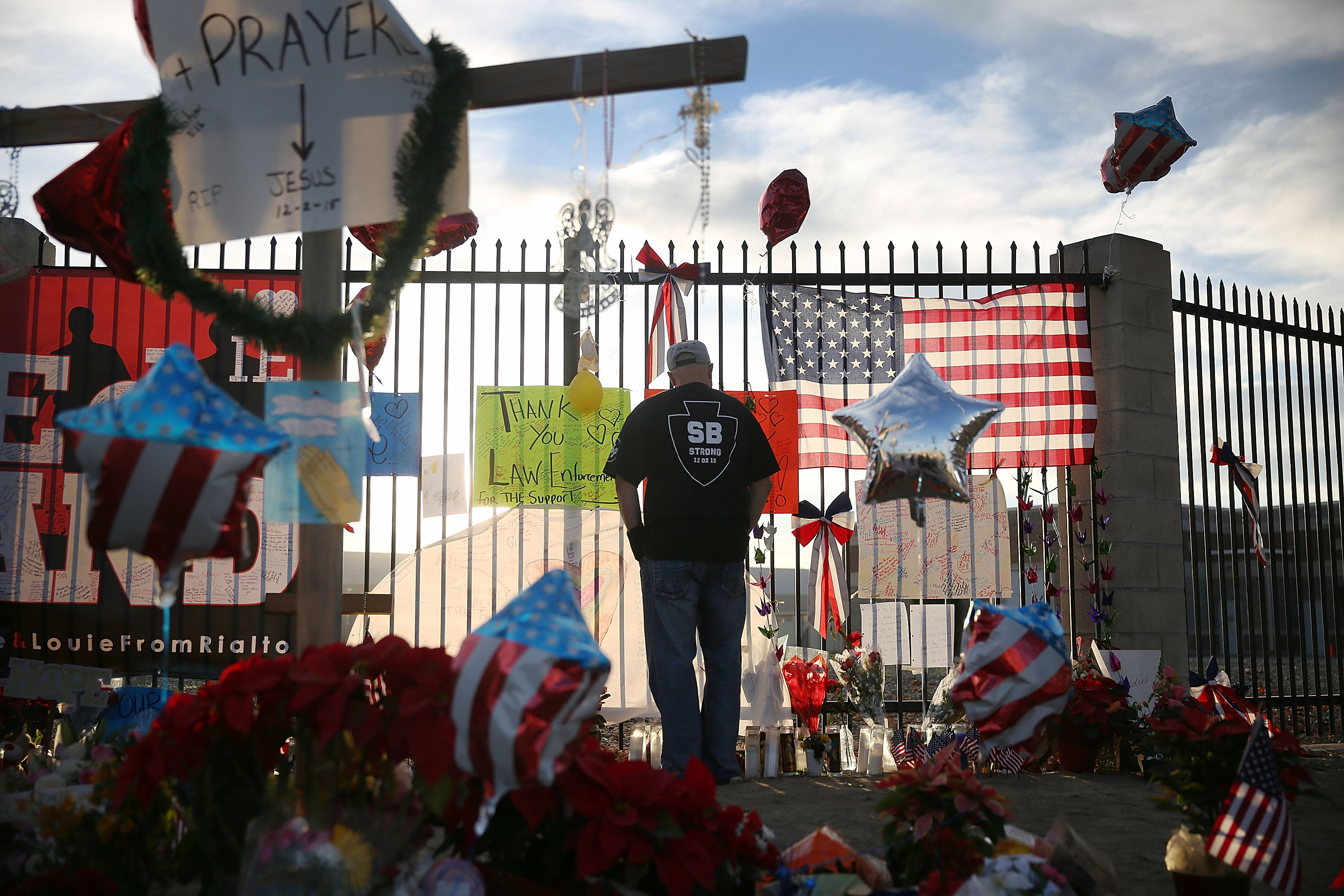 David Santos visits a memorial on Dec. 7, 2015 in San Bernardino, Calif. (Joe Raedle—Getty Images)