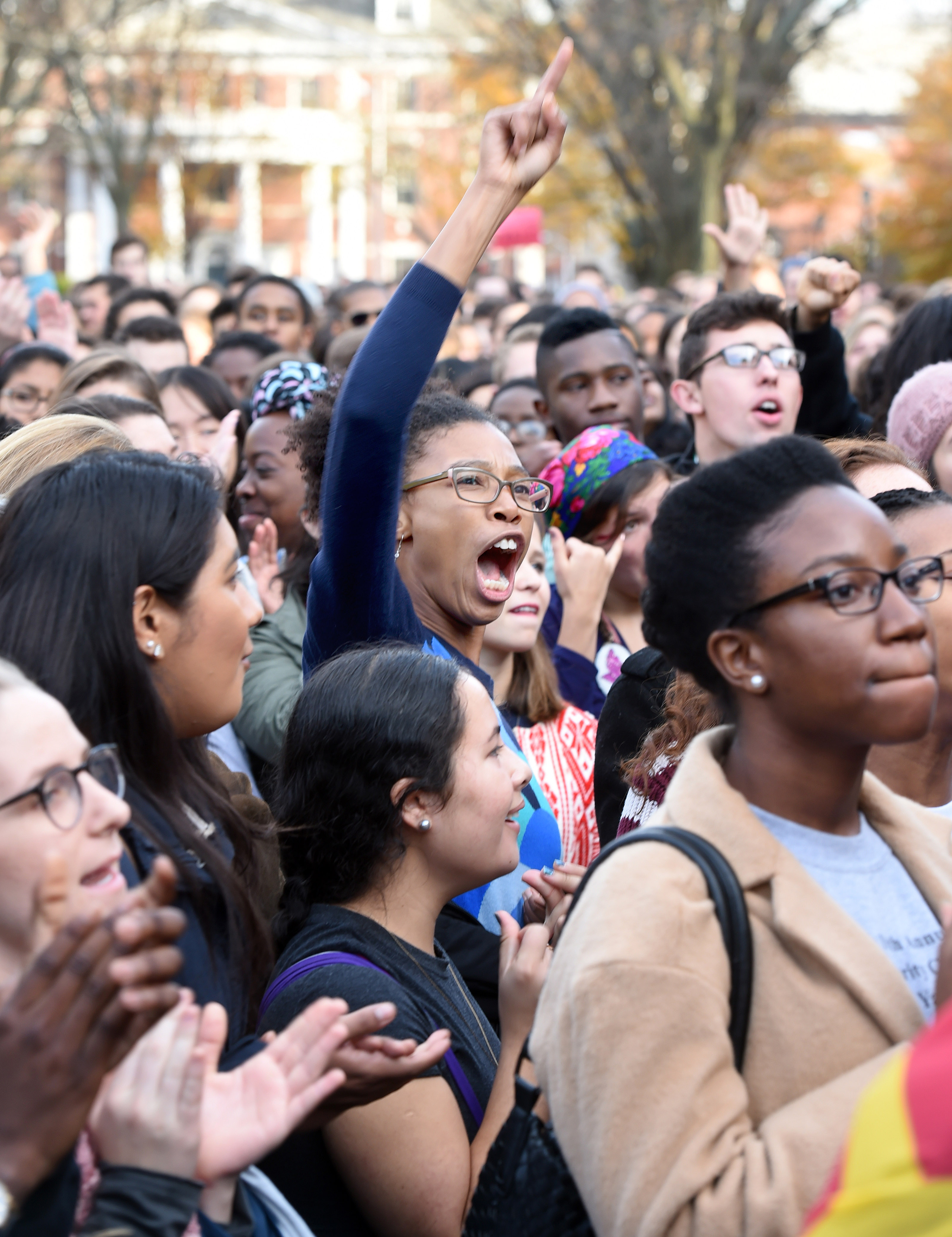 Yale University students and faculty rally to demand that Yale University become more inclusive to all students. (Arnold Gold—AP)