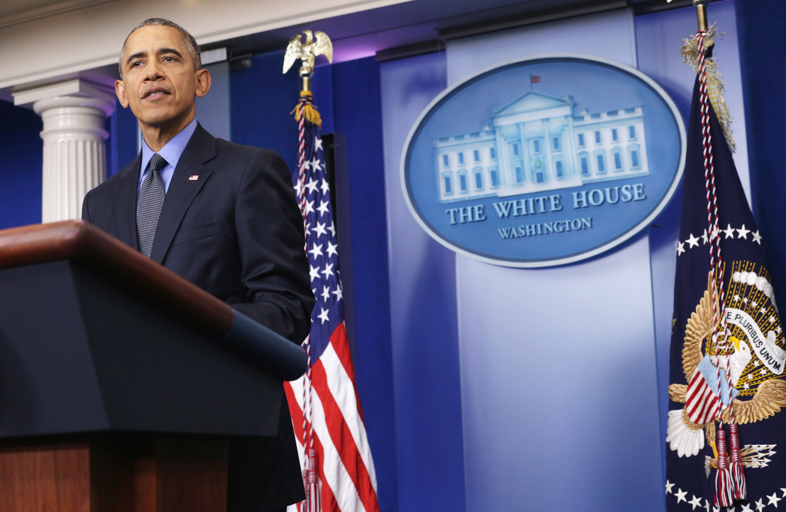 WASHINGTON, DC - DECEMBER 18: U.S. President Barack Obama speaks to the media during his year end news conference in the Brady Briefing Room at the White House December 18, 2015 in Washington, DC. Later today, Obama will travel to San Bernardino, California to meet with families of the 14 victims of the recent mass shooting, before departing to Hawaii for Christmas vacation, returning January 3, 2016.    (Photo by Alex Wong/Getty Images)