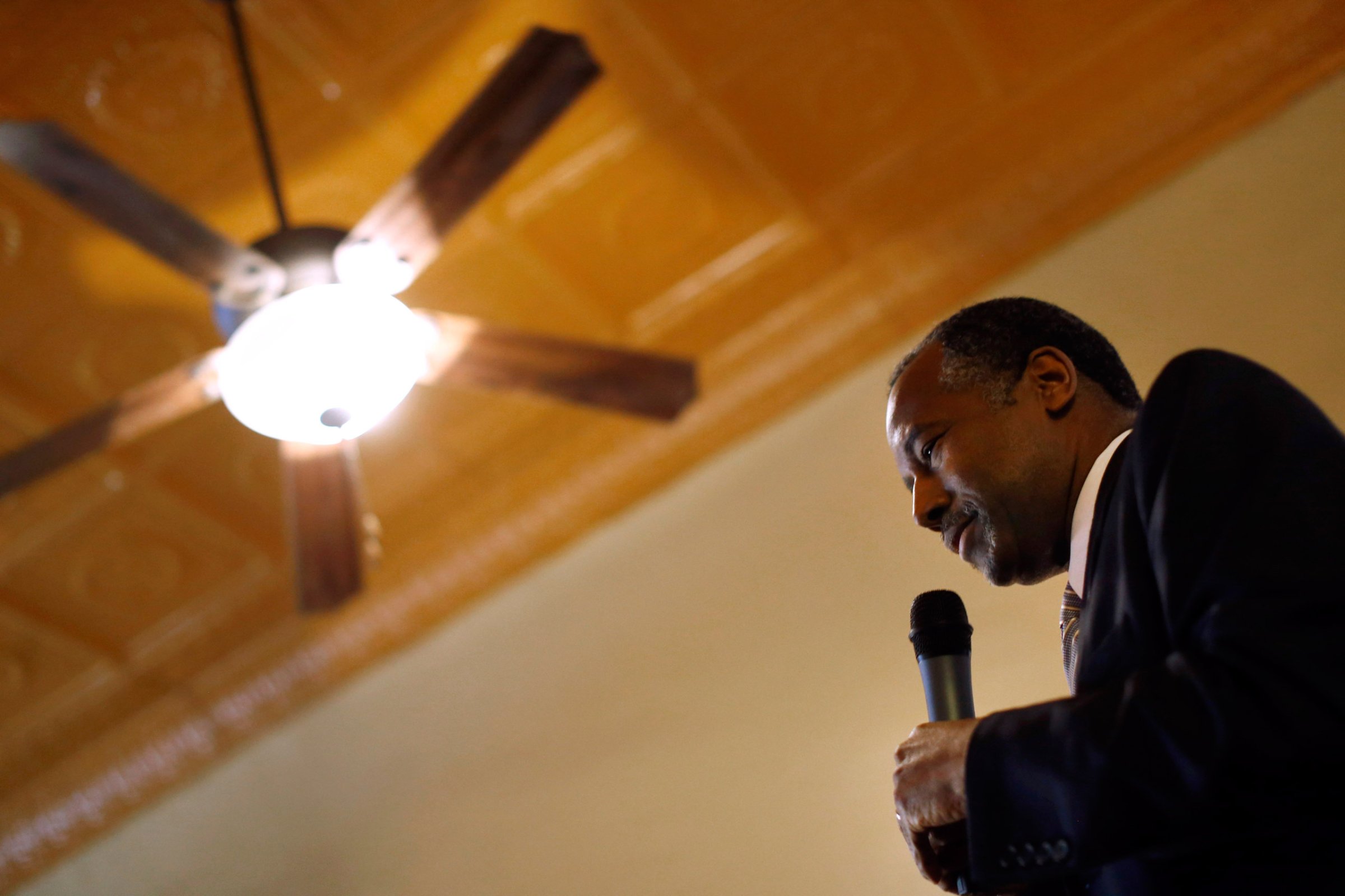 Republican presidential candidate Dr. Ben Carson speaks during a town hall at Adams Street Espresso and Soda Shoppe in Creston, Iowa, Friday, Jan. 22, 2016. (AP Photo/Patrick Semansky)