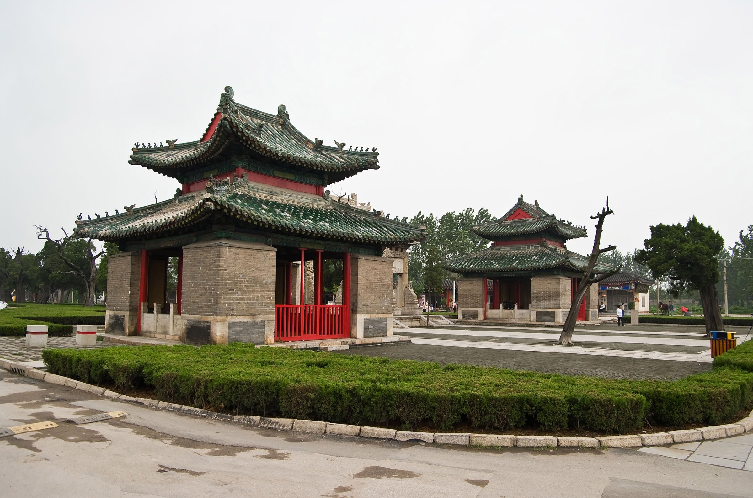 A view of memorial buildings at the Cemetery of Confucius, or Kong Lin, in Qufu city, Shandong province, China, May 22, 2014.