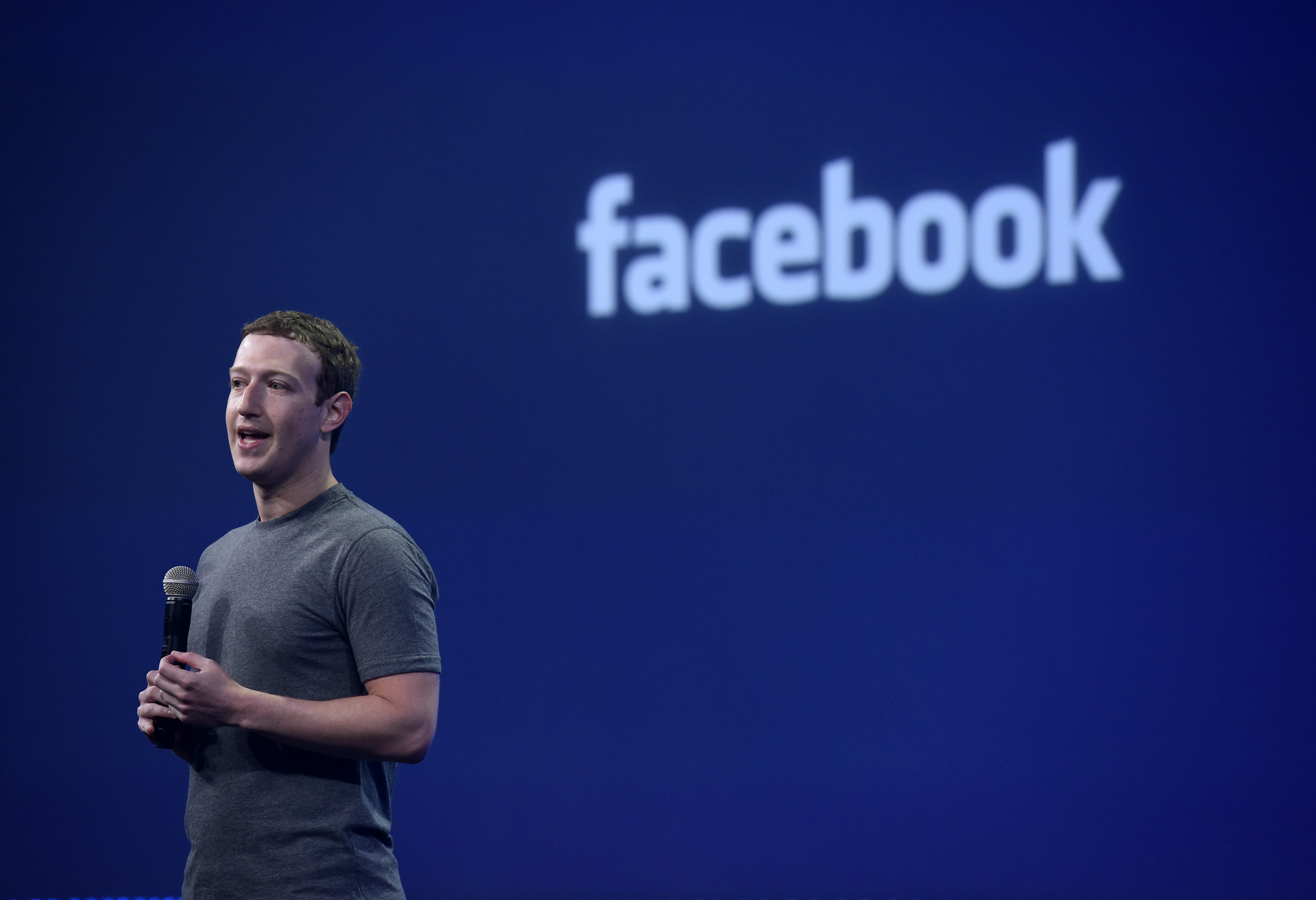 Mark Zuckerberg, chief executive officer of Facebook Inc., speaks during the Facebook F8 Developers Conference in San Francisco, California, U.S., on Wednesday, March 25, 2015. Zuckerberg plans to unveil tools that let application makers reach the social network's audience while helping the company boost revenue. Photographer: David Paul Morris/Bloomberg via Getty Images (Bloomberg&mdash;Bloomberg via Getty Images)
