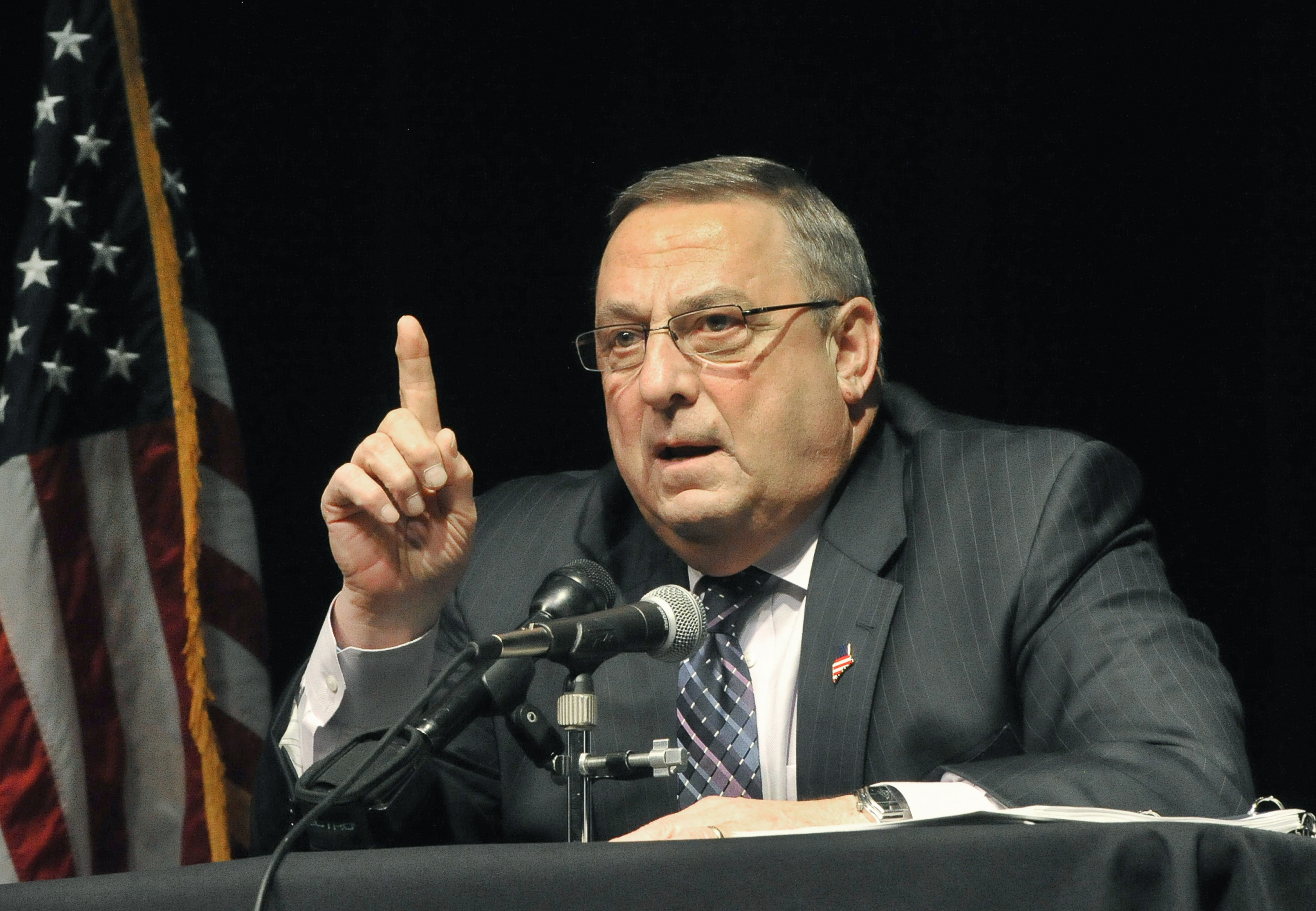 Maine Governor Paul LePage holds a Town Hall Meeting to discuss his tax reform plan at Thornton Academy in Saco. (Portland Press Herald—Press Herald via Getty Images)