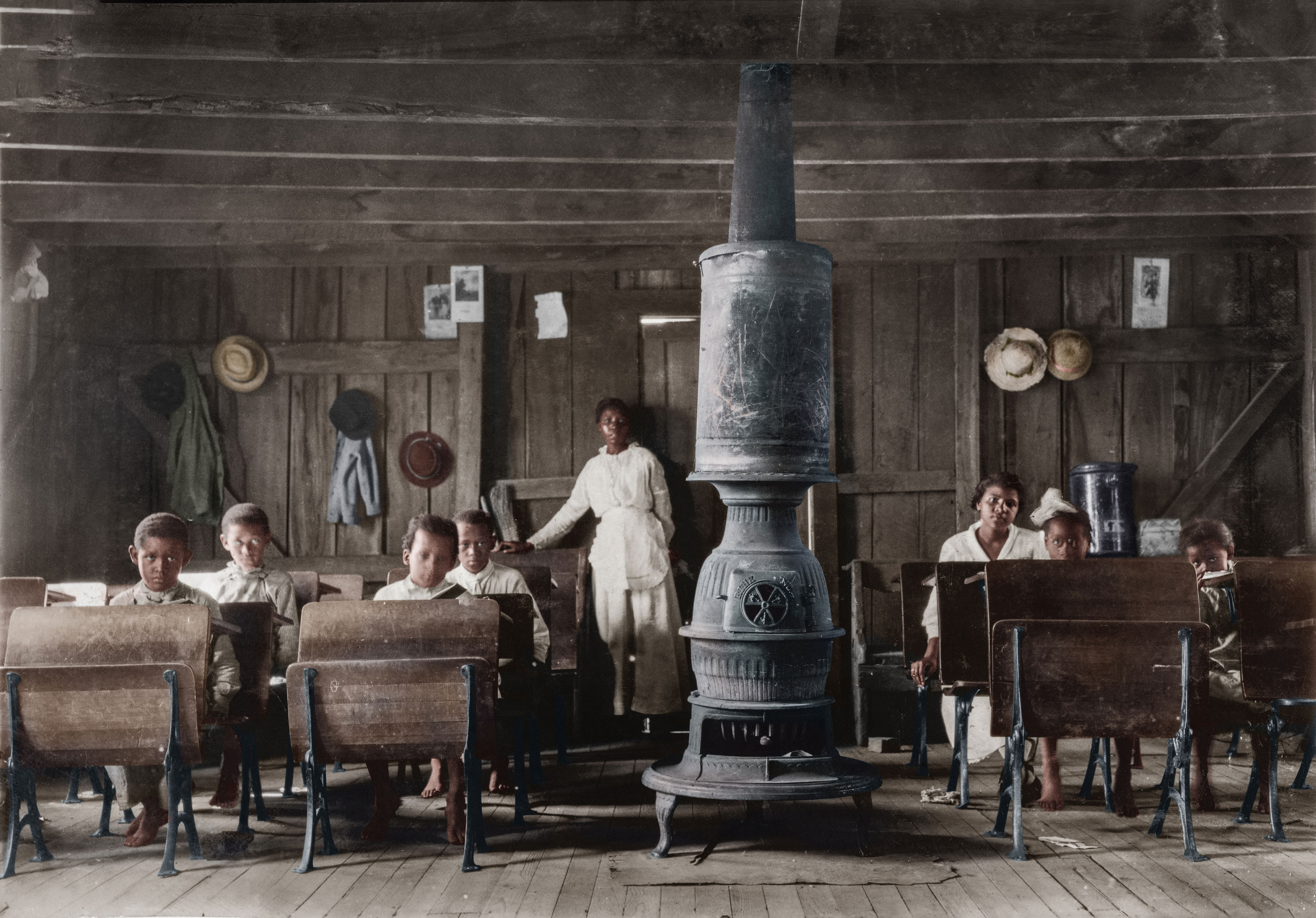 Colored School at Anthoston. Census 27, enrollment 12, attendance 7. Teacher expects 19 to be enrolled after work is over.  Tobacco keeps them out and they are short of hands.  Sept. 1916. Henderson County, Kentucky.