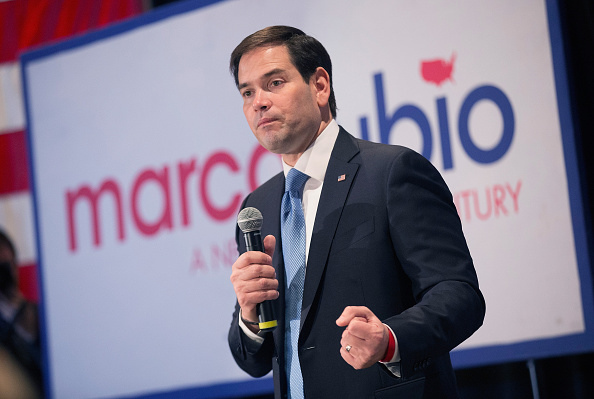 Republican presidential candidate Marco Rubio speaks to guests during a rally on January 6, 2016 in Marshalltown, Iowa.