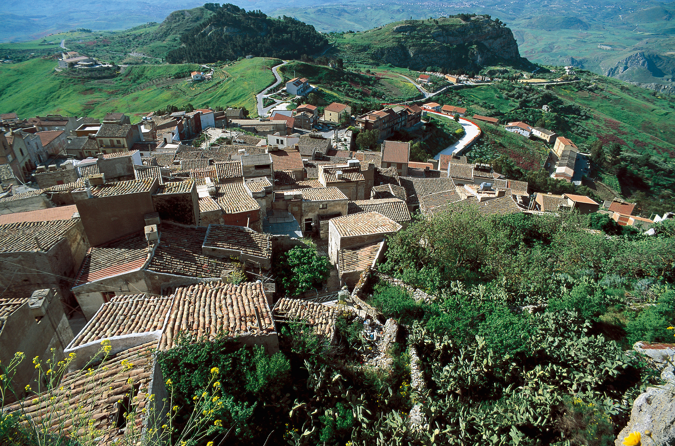 An overhead view of the village of Sutera, Sicily, Italy, on July 23, 2007. (R. Carnovalini—De Agostini/Getty Images)