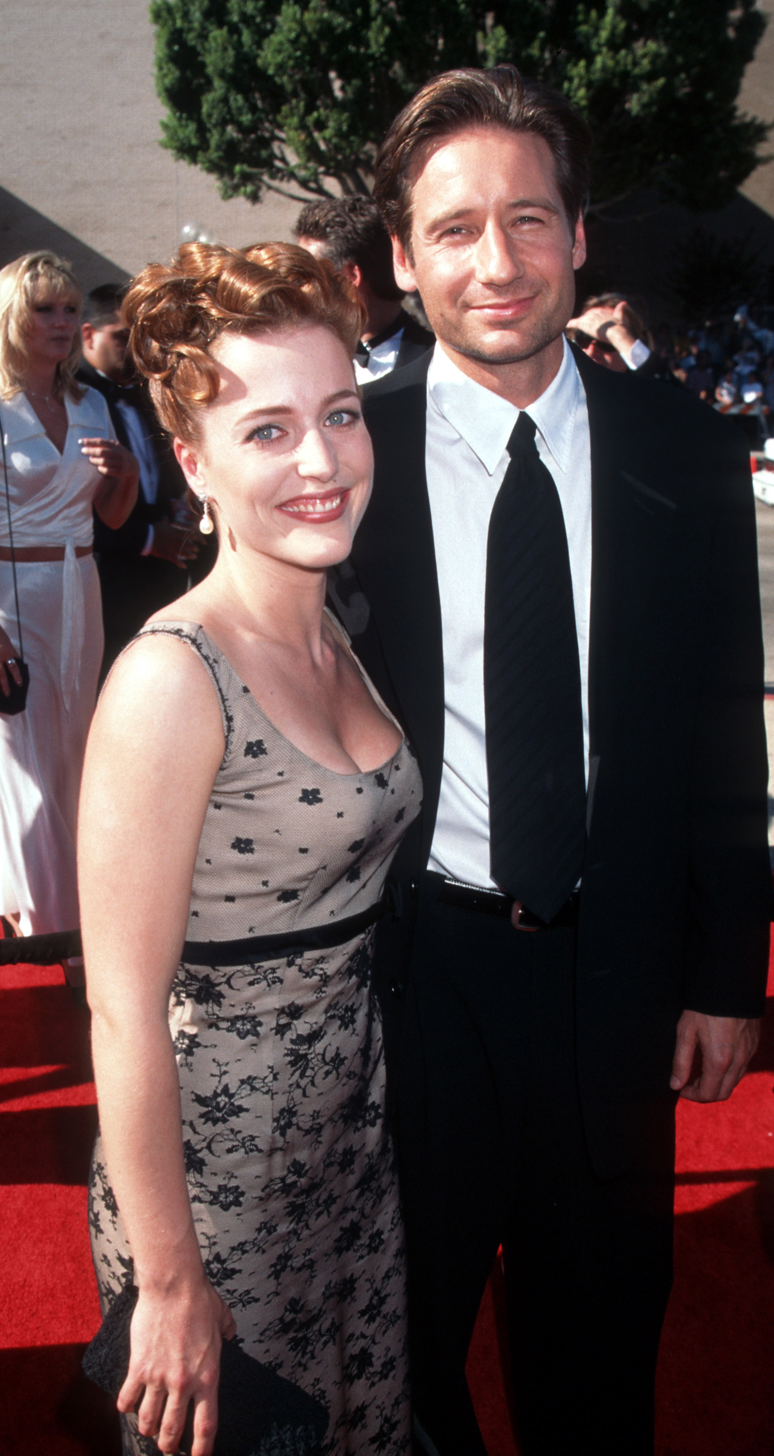 Gillian Anderson and David Duchovny attend the 48th Annual Emmy Awards in Pasadena, Calif. on Sept. 8, 1996.