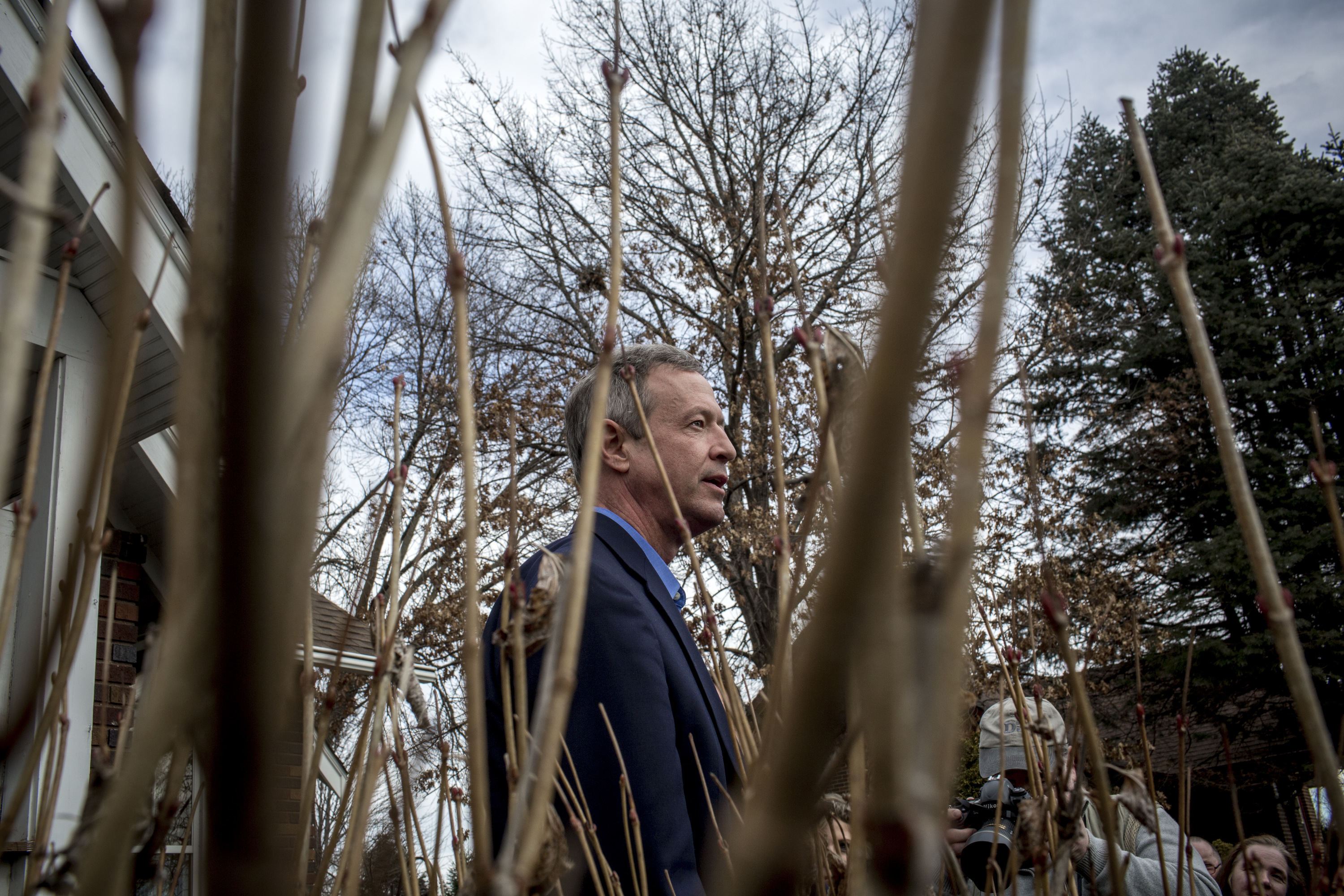 Martin O'Malley holds a campaign rally at a supporter's home in Johnston, Iowa on Jan. 31, 2016. (Natalie Keyssar for TIME)