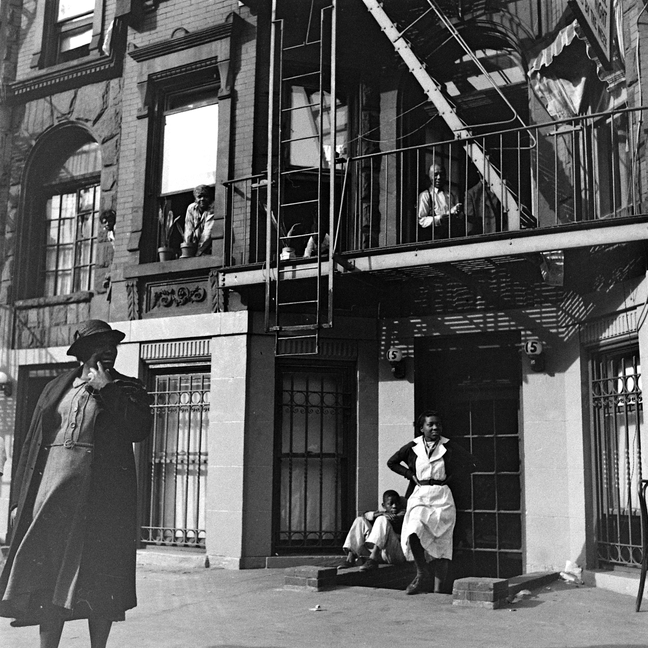 Harlem street scene, 1938.