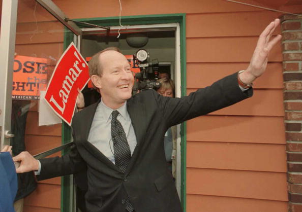 DES MOINES, IA - FEBRUARY 12:  Republican presidential candidate Lamar Alexander waves to supporters as he leaves a local sandwich shop after a campaign stop 12 February in Des Moines, Iowa. Iowa caucus voting will take place later in the evening. JOHN RUTHROFF&mdash;AFP/Getty Images (JOHN RUTHROFF&mdash;AFP/Getty Images)
