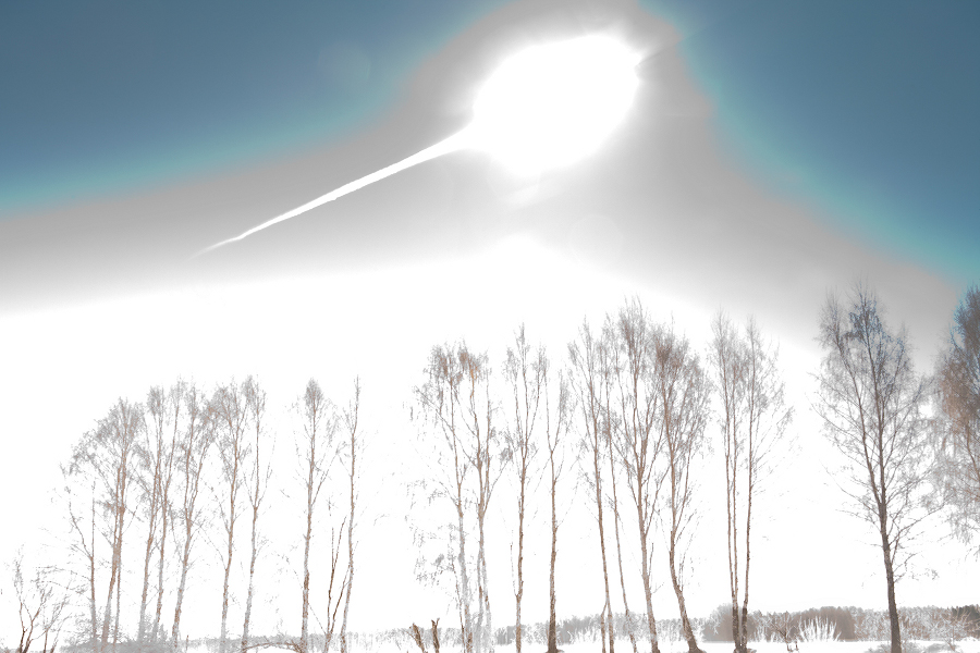Duck: The Chelyabinsk meteor lights up the Russian sky, in 2013