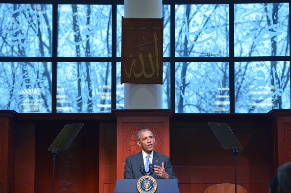 U.S. President Barack Obama speaks at the Islamic Society of Baltimore, in Windsor Mill, Maryland on Feb. 3, 2016.