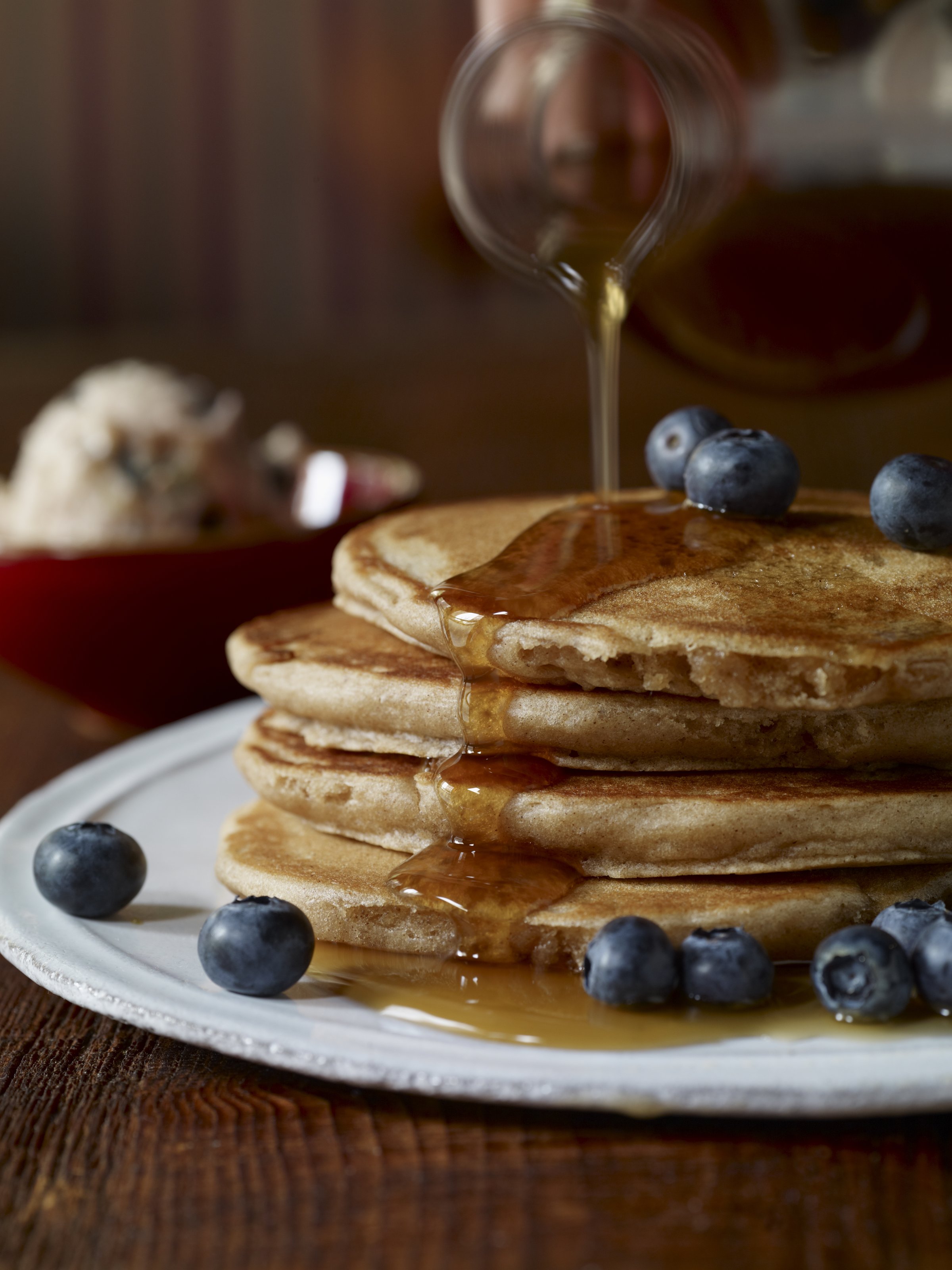 pancakes-syrup-blueberries