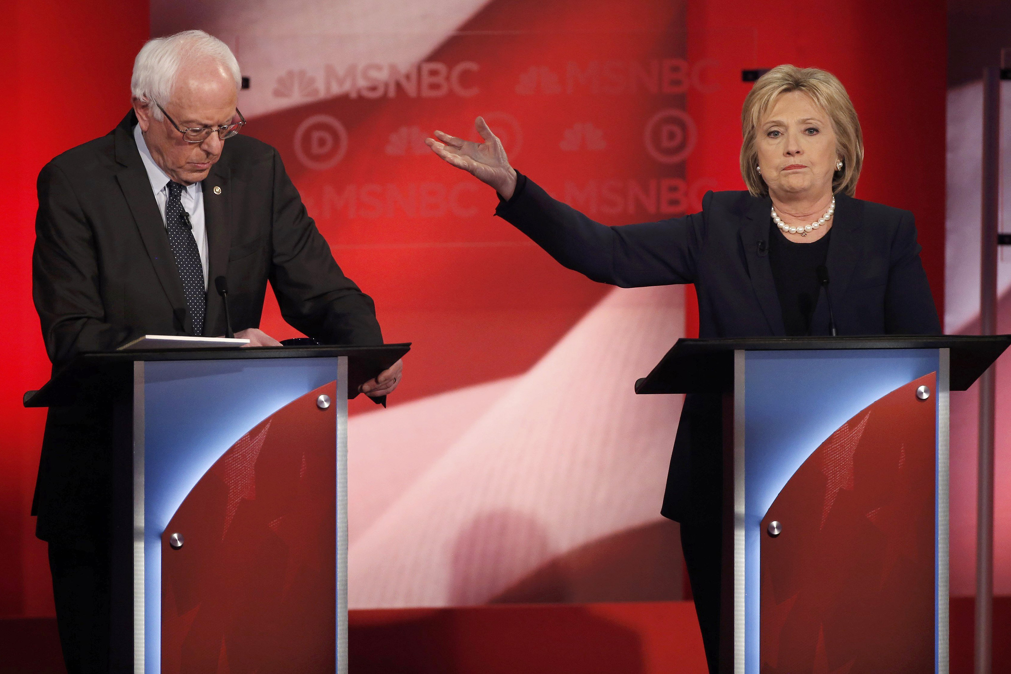Democratic presidential candidates former Secretary of State Hillary Clinton and U.S. Sen. Bernie Sanders (I-VT) appear at a Democratic debate at the University of New Hampshire on Feb. 4, 2016 in Durham, N.H. (Mike Segar—Reuters)