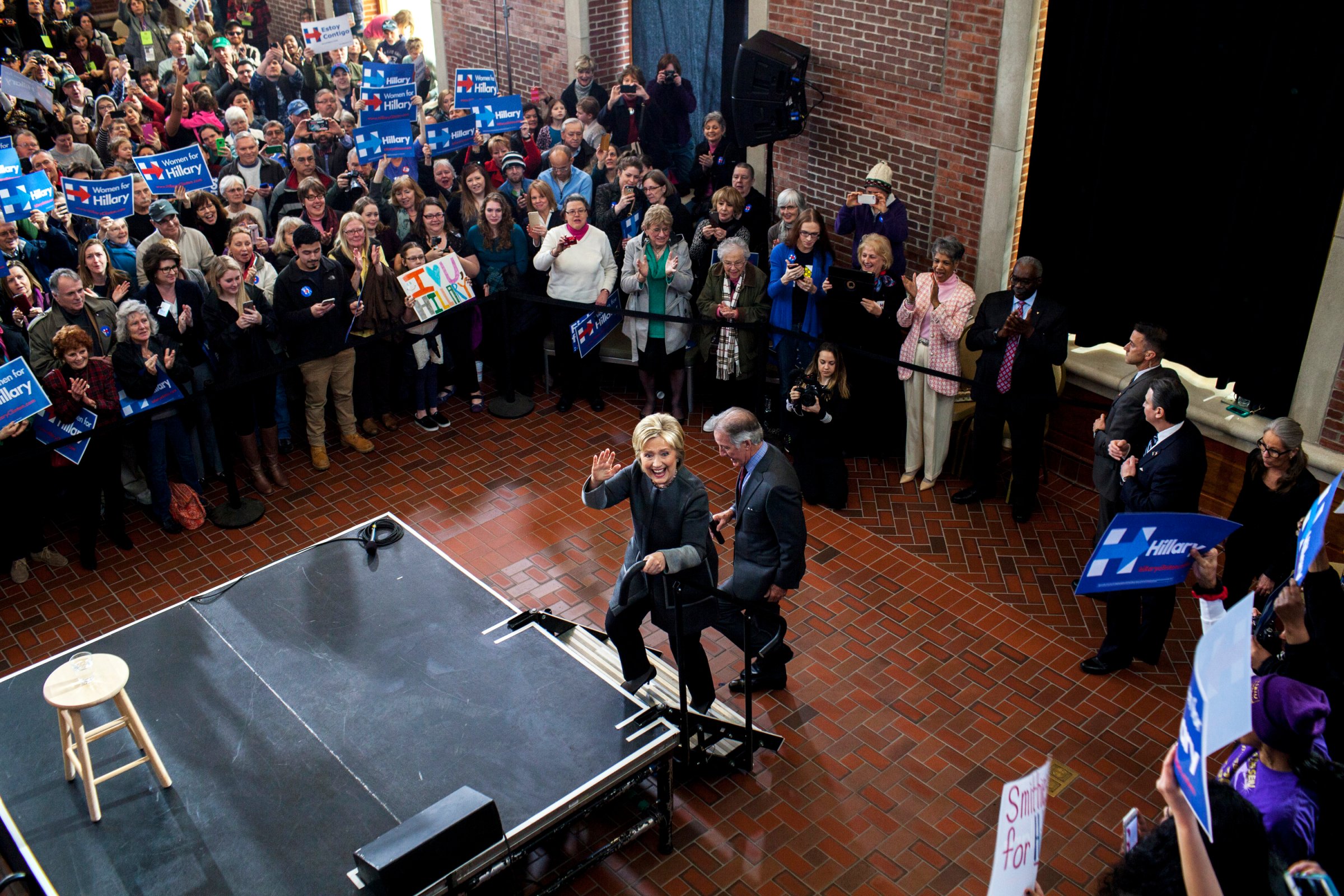 Democratic presidential candidate, former Secretary of State Hillary Clinton campaigns on Monday, Feb. 29, 2016 at the Lyman and Merrie Wood Museum of Springfield History in Springfield, Mass.