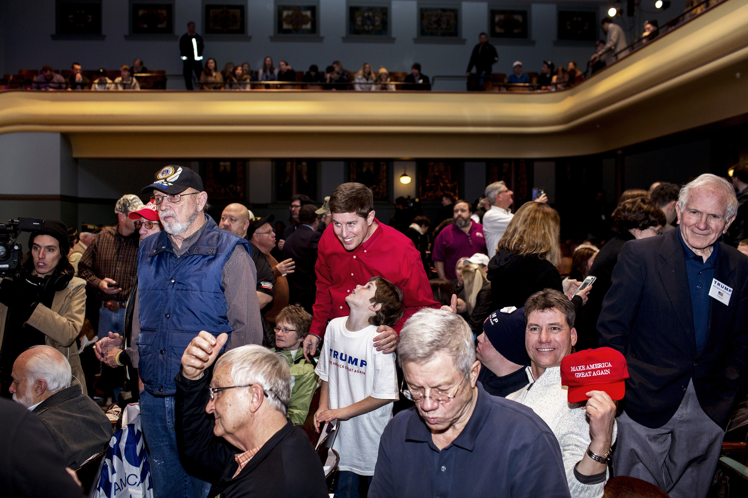 Supporters attend a campaign rally at Drake University in Des Moines, Iowa, on Thursday  Jan. 28, 2016.