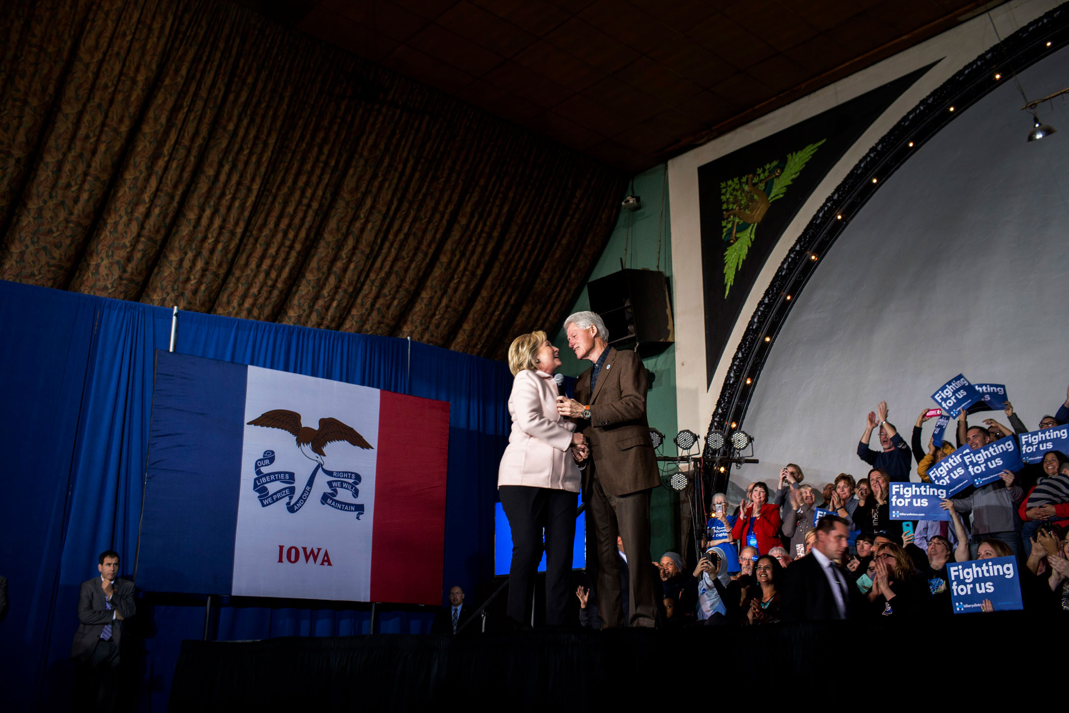 Hillary Clinton campaigns with Bill Clinton in Davenport, Iowa on Jan. 29, 2016.