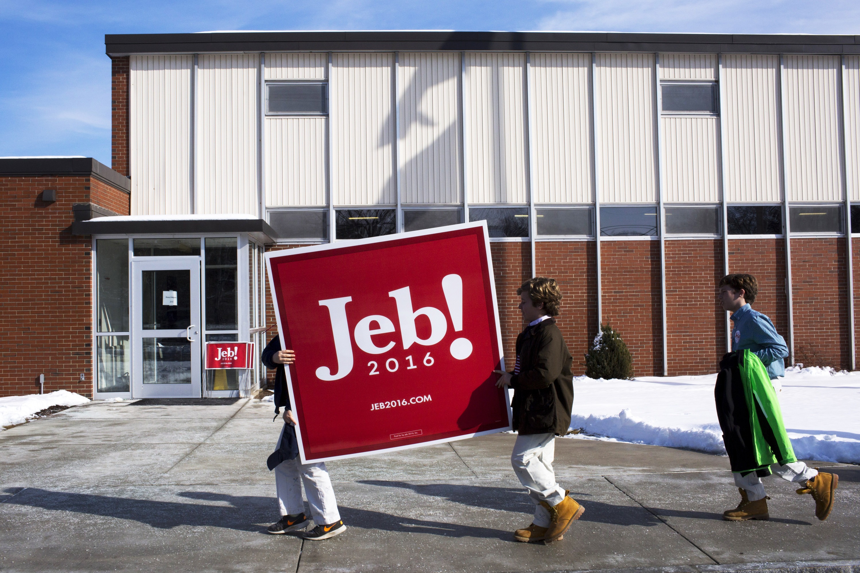 Supporters arrive at a town hall event for Republican presidential candidate Jeb Bush in  Bedford, N.H. on Feb. 6, 2016.