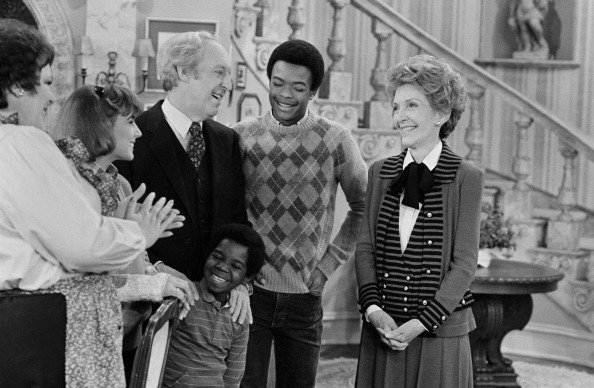 DIFF'RENT STROKES-- "The Reporter" Episode 22 -- Aired 3/19/83 -- Pictured: (l-r) Mary Jo Catlett as Pearl Gallagher, Dana Plato as Kimberly Drummond, Conrad Bain as Philip Drummond, Todd Bridges as Willis Jackson, Nancy Reagan as herself (front center) Gary Coleman as Arnold Jackson. NBC&mdash;NBC via Getty Images (NBC&mdash;NBC via Getty Images)