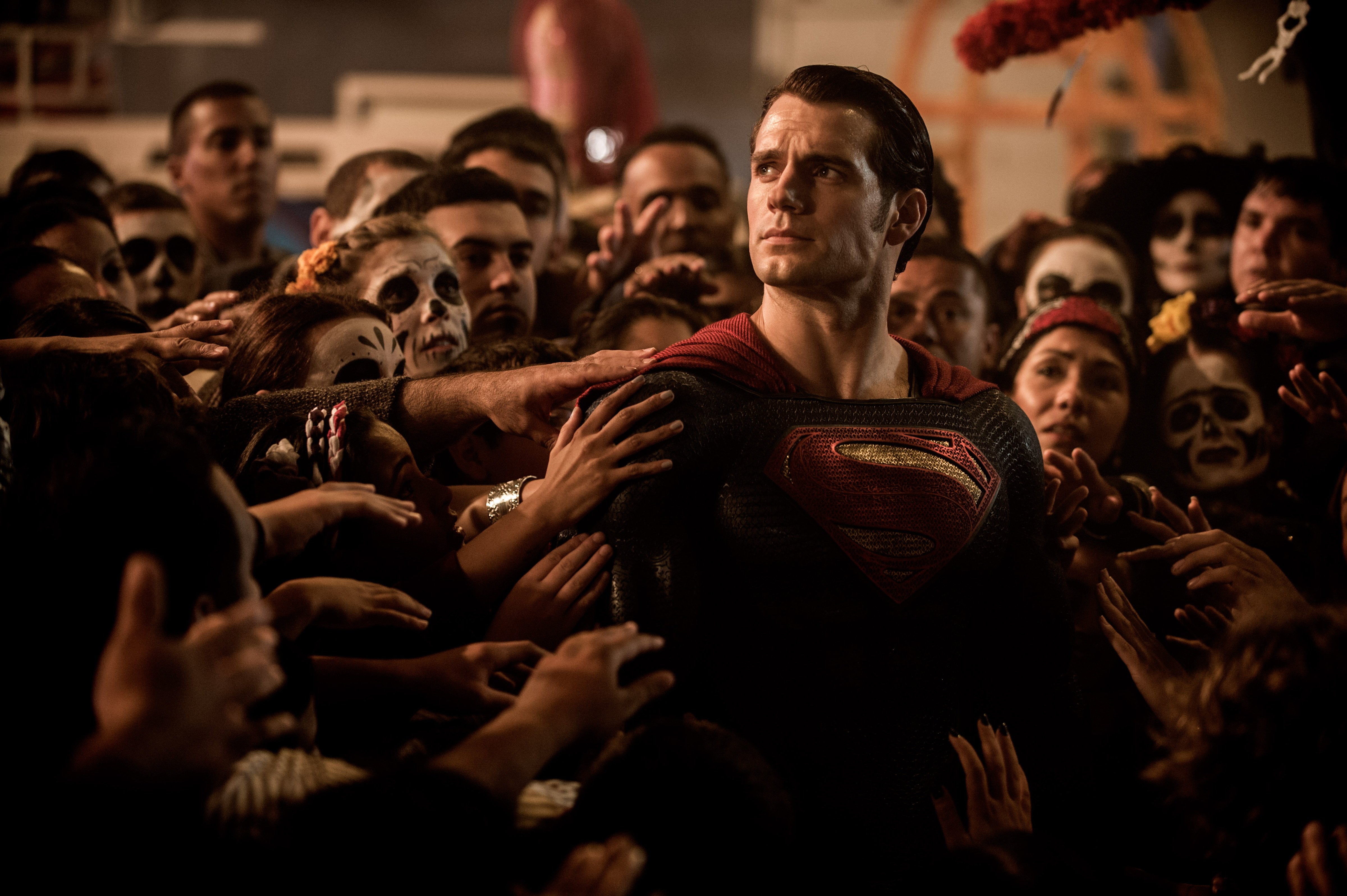 Henry Cavill as Superman in <i>Batman v Superman</i> (Clay Enos—Warner Bros.)
