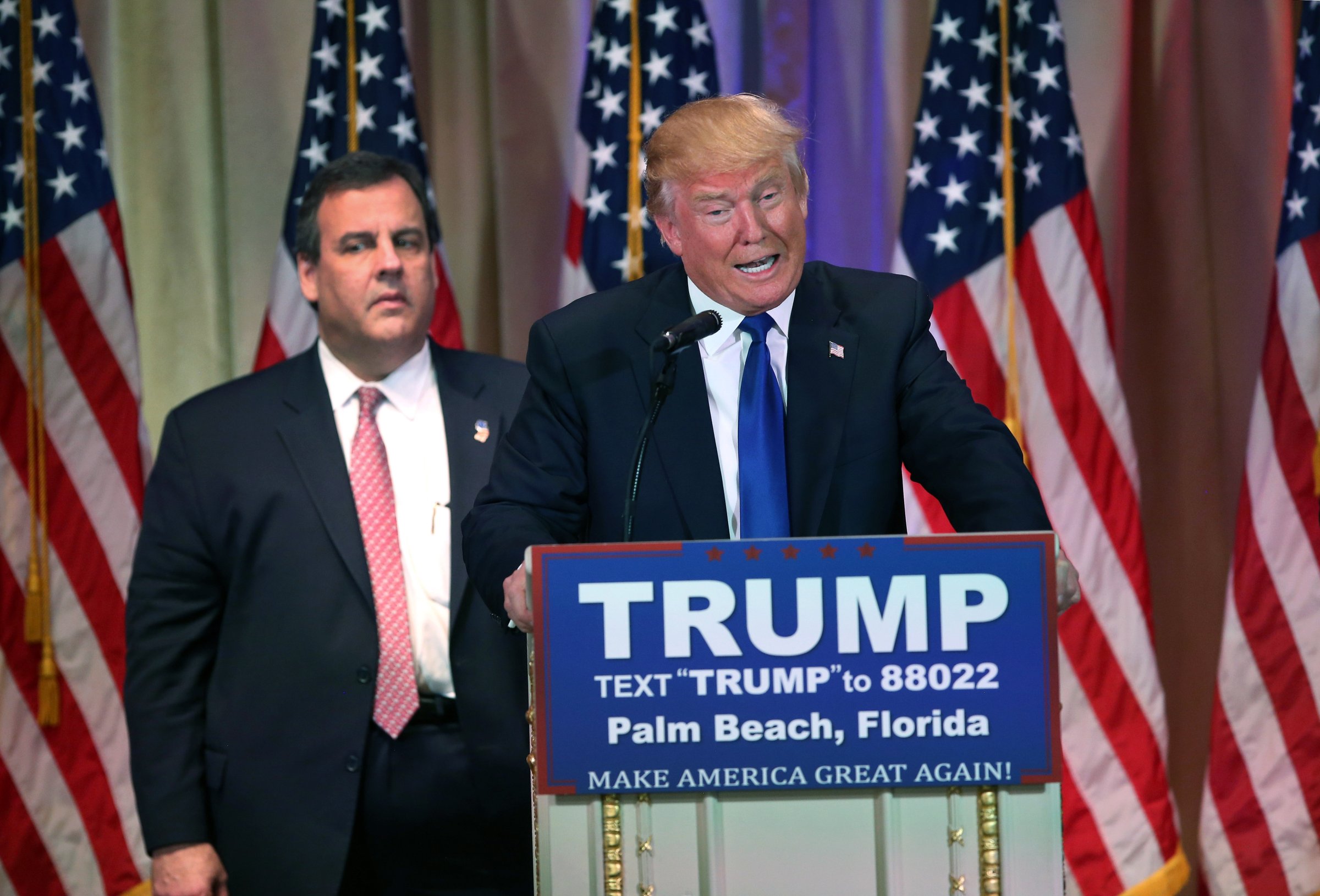 Chris Christie accompanies Donald Trump at a press conference on March 1, 2016 in Palm Beach, Fla.