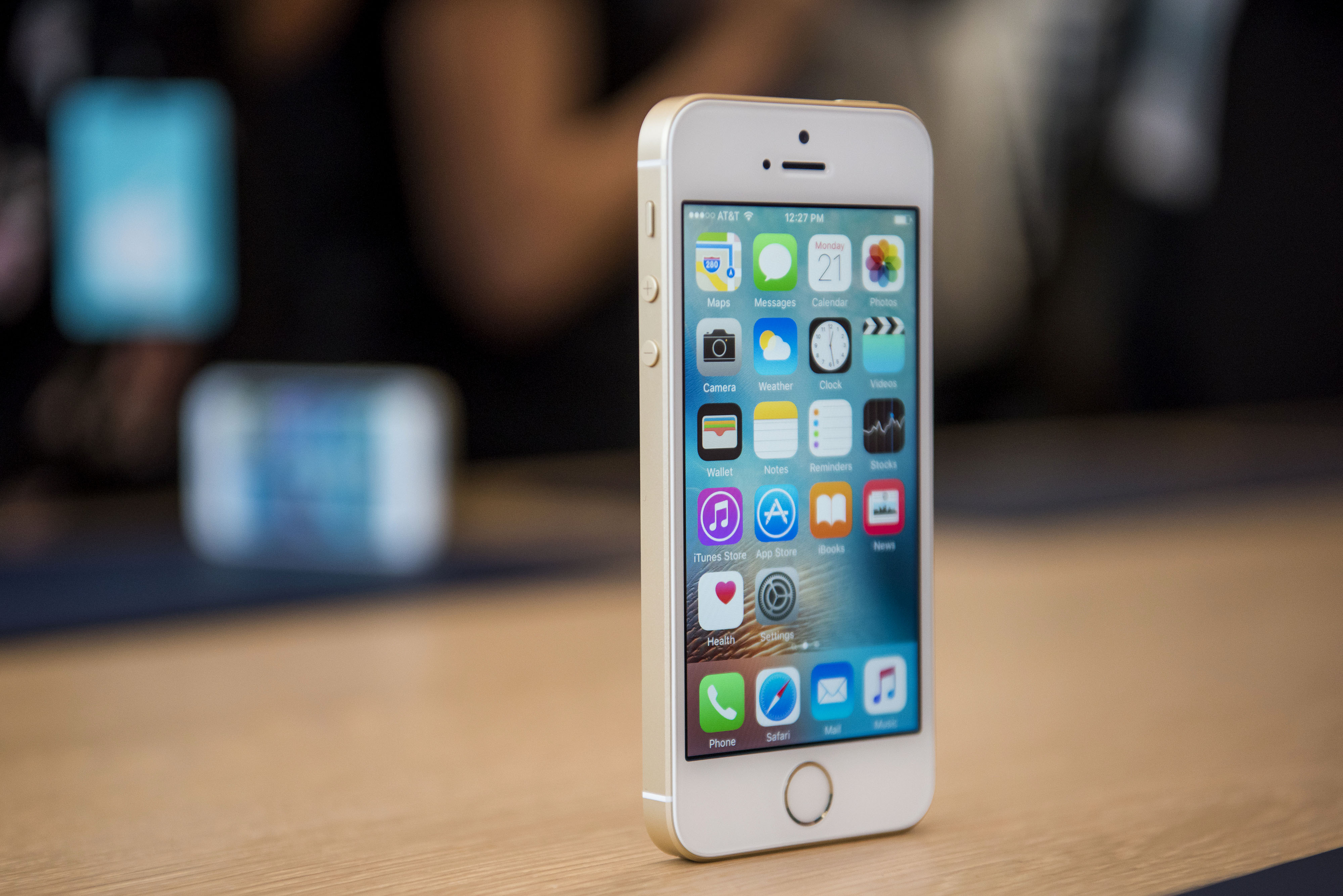 Apple Inc. Announces New iPhone And iPad Pro