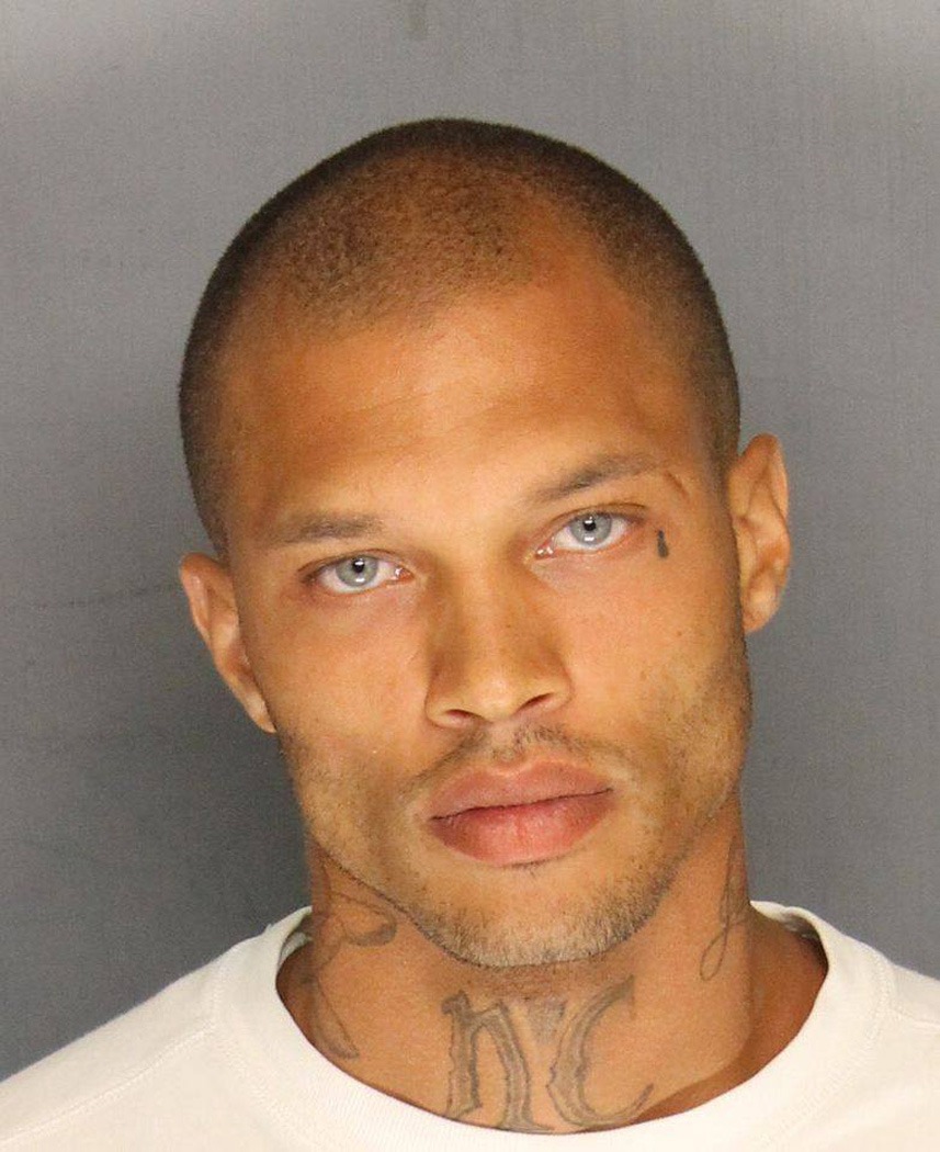 In this handout photo provided by the Stockton Police Department, Jeremy Meeks is seen in a police booking photo after his arrest June 18, 2014 in Stockton, Calif. (Getty Images)