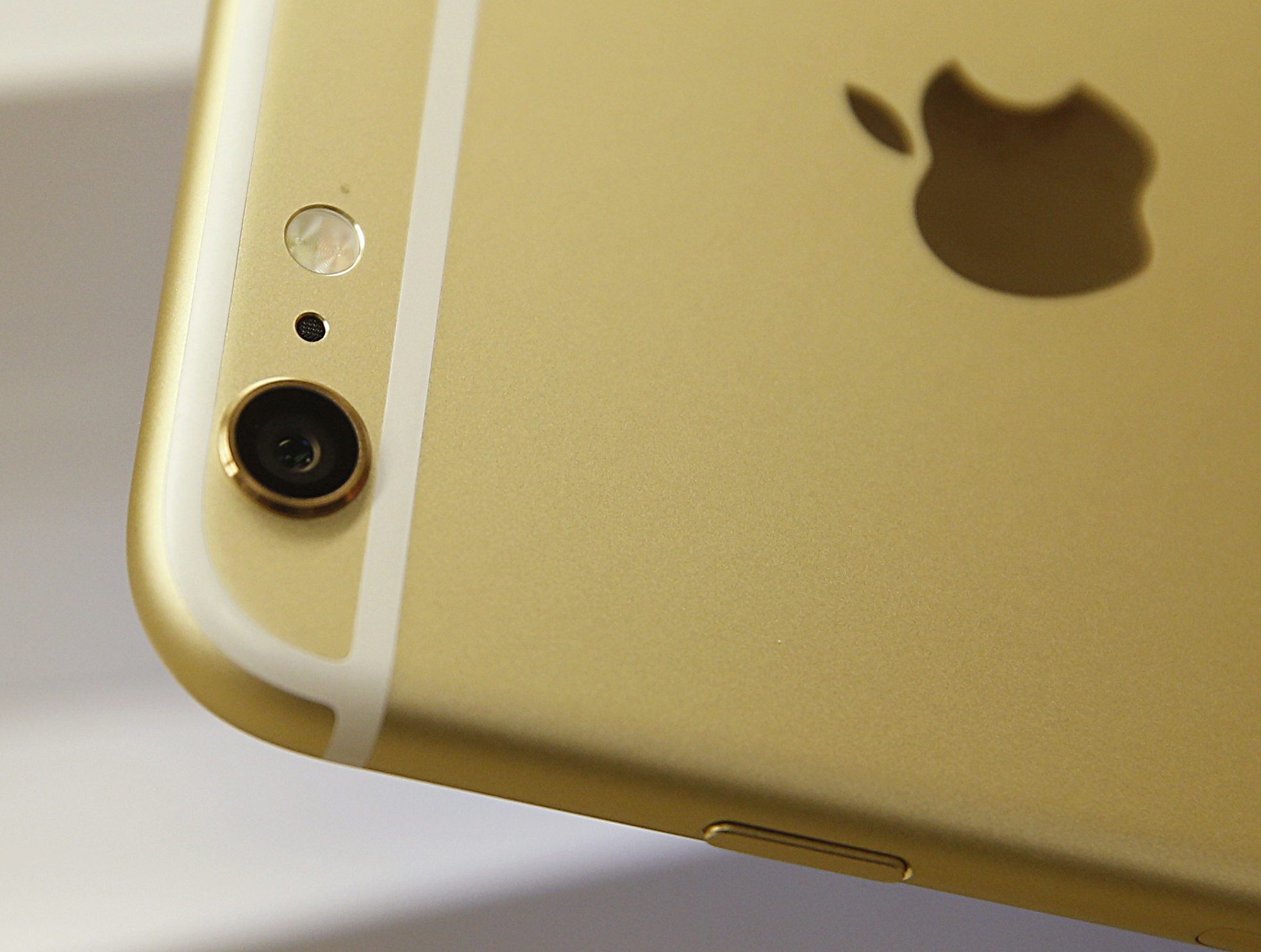 The camera and flash of an Apple iPhone 6 Plus gold, is shown here at a Verizon store on September 18, 2014 in Orem, Utah. (George Frey&mdash;Getty Images)