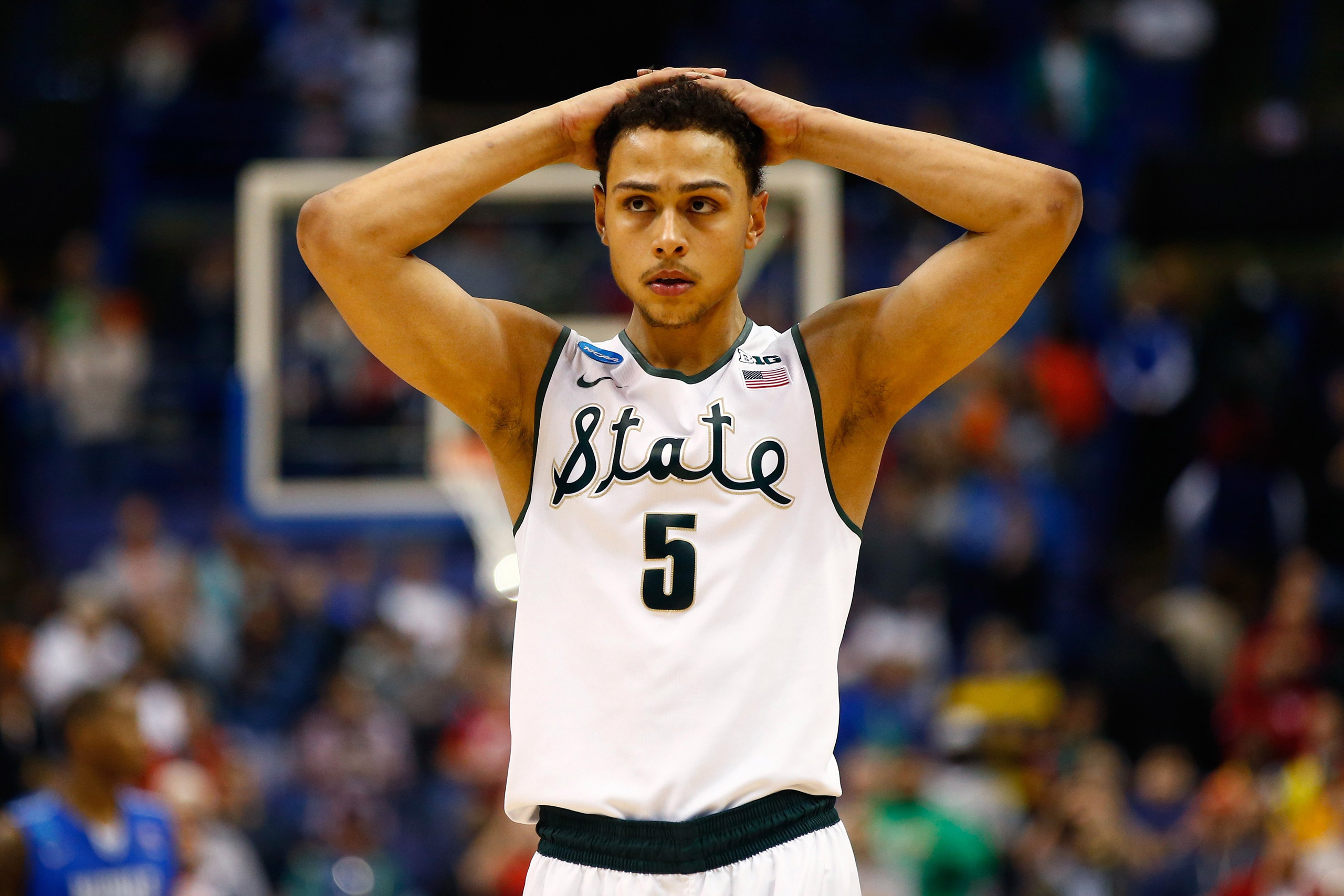 ST LOUIS, MO - MARCH 18: Bryn Forbes #5 of the Michigan State Spartans reacts late in the game against the Middle Tennessee Blue Raiders during the first round of the 2016 NCAA Men's Basketball Tournament at Scottrade Center on March 18, 2016 in St Louis, Missouri.  (Photo by Jamie Squire/Getty Images)