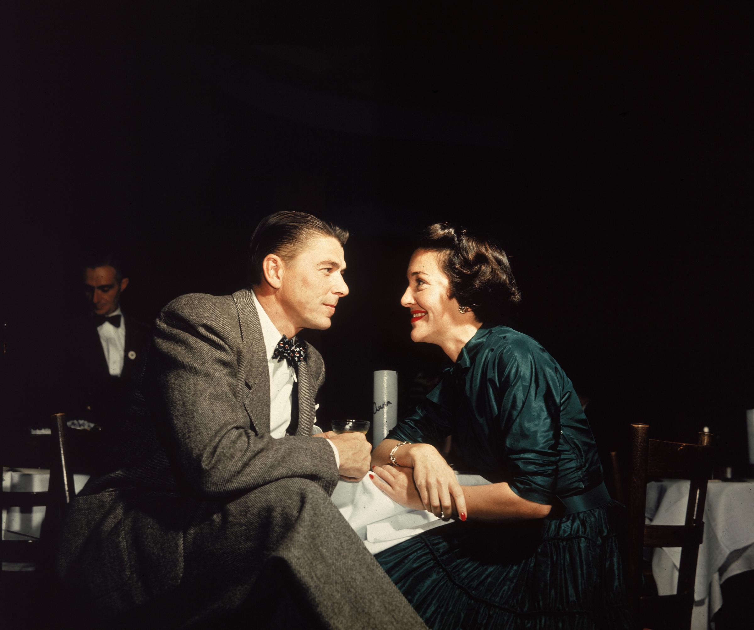 Ronald And Nancy Reagan At Table