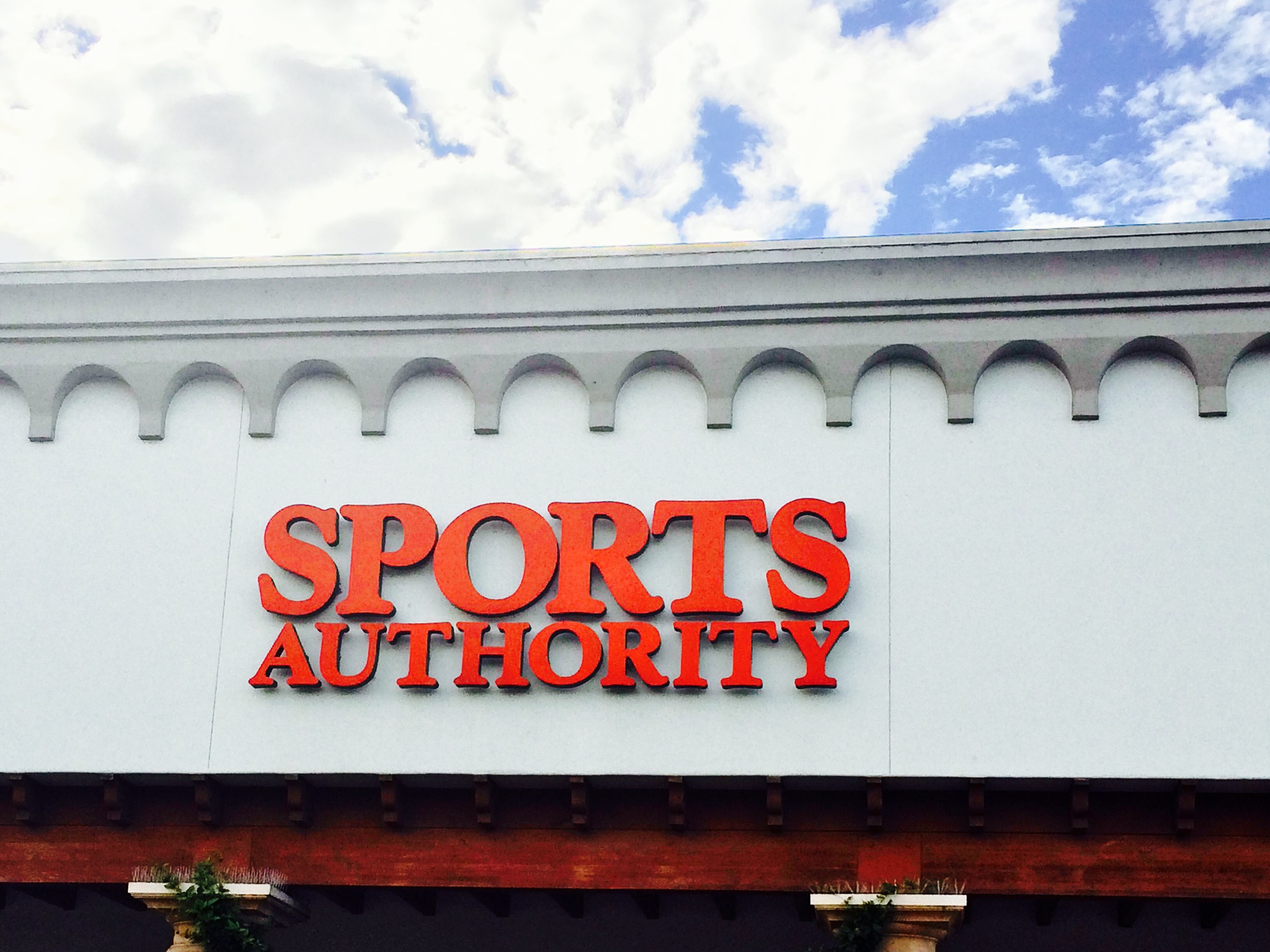 Sports Authority storefront sign