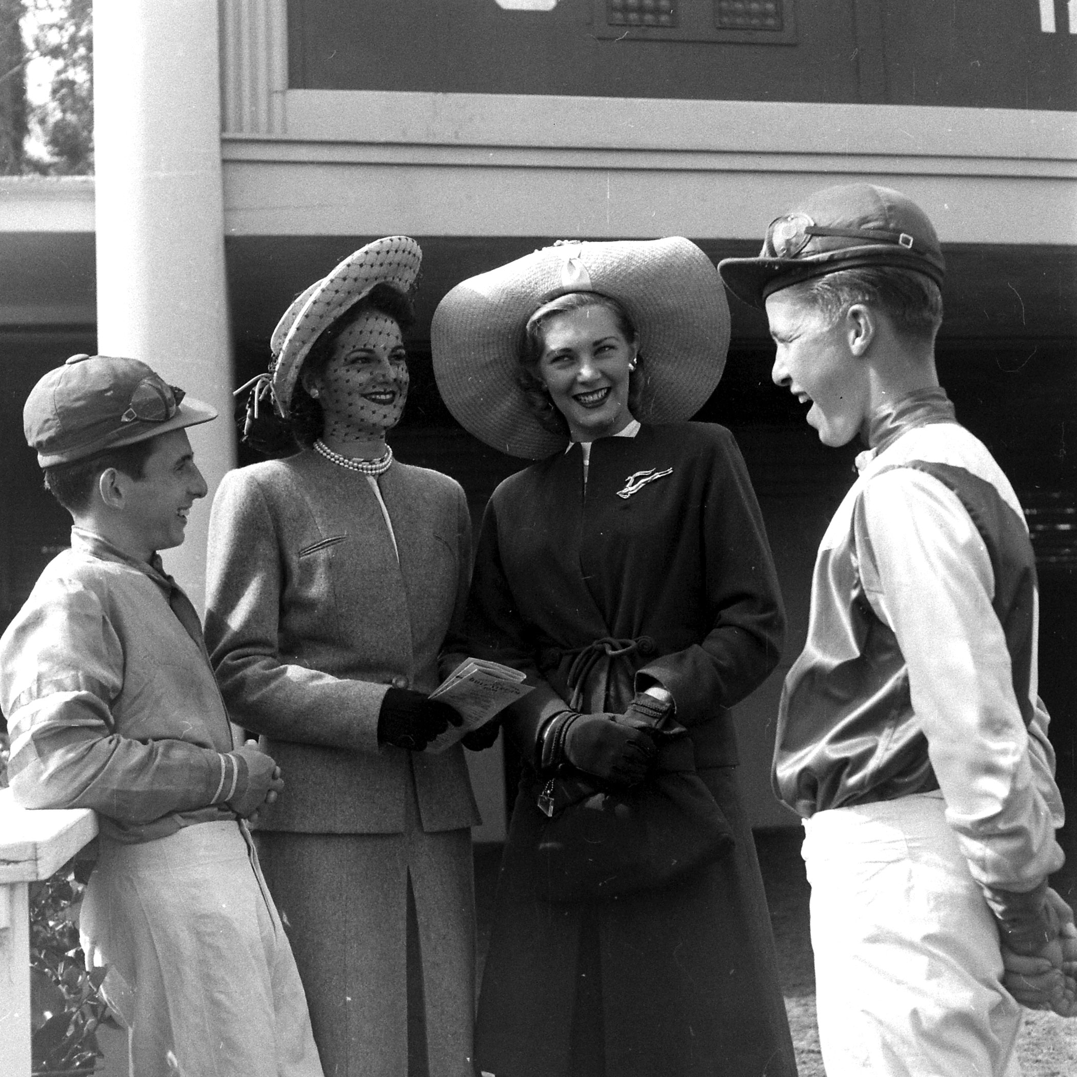 Fashion at the horse races, 1945.
