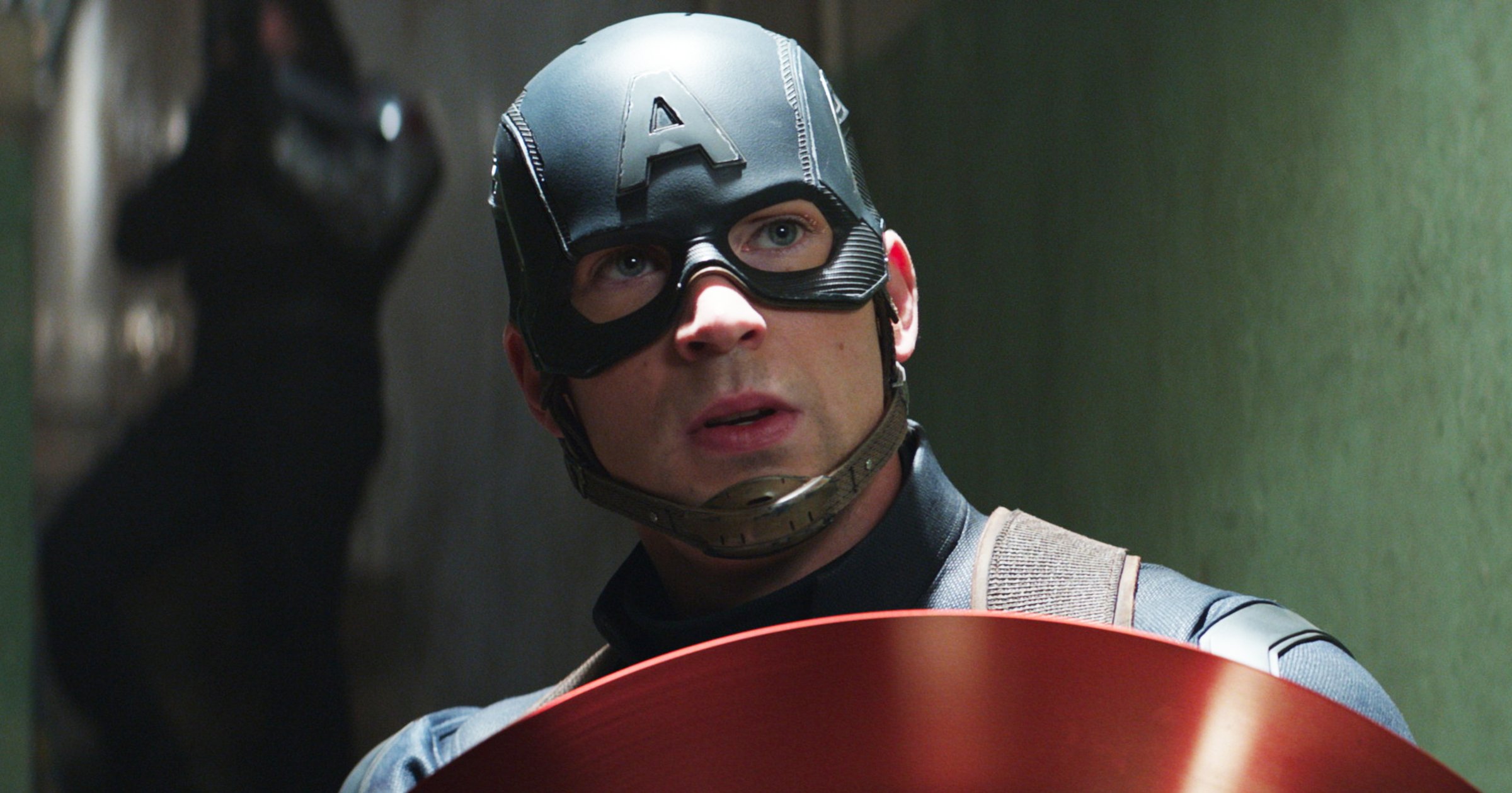 Chris Evans in Captain America: Civil War.