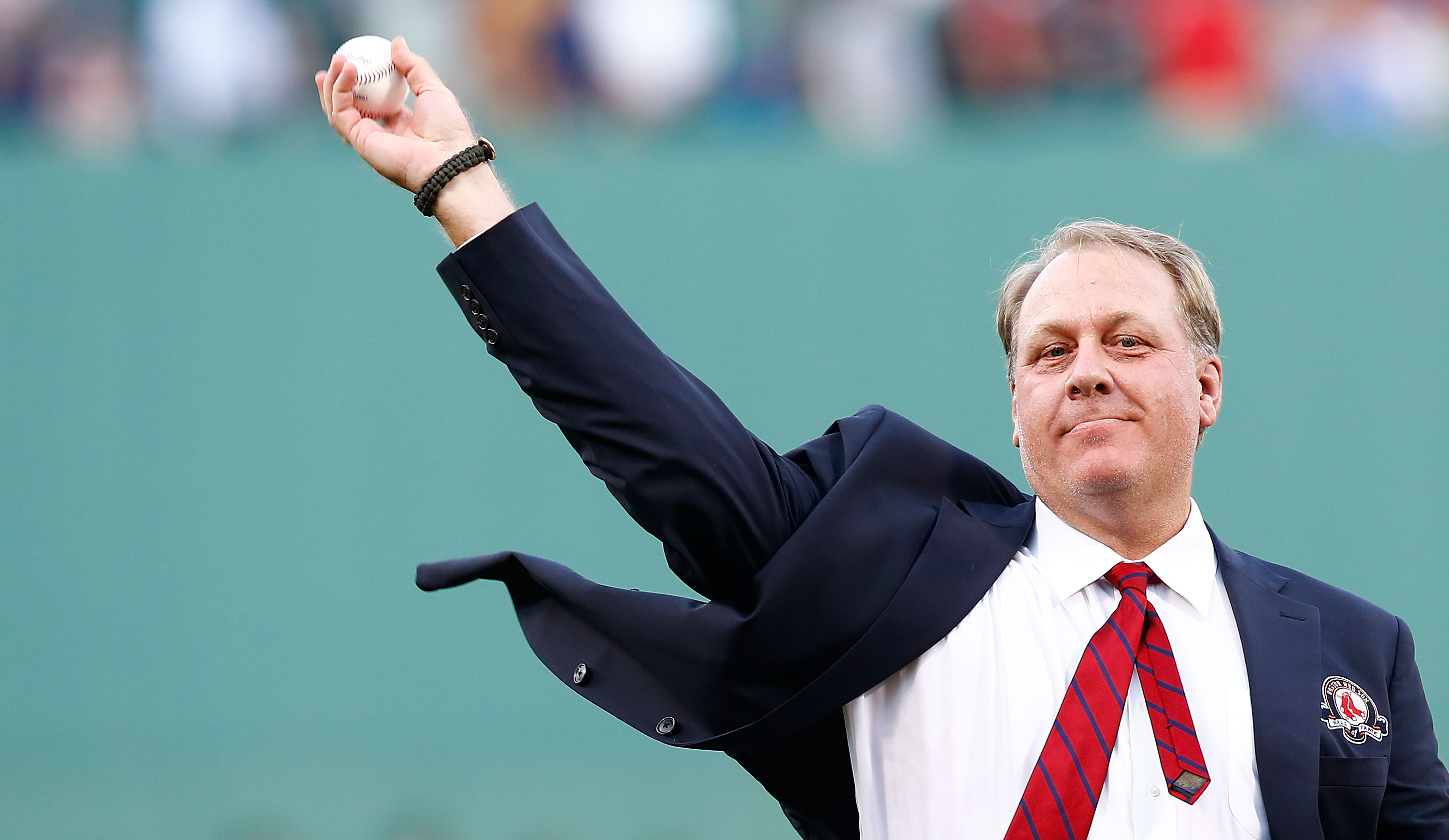 World Series: Curt Schilling lashes out after Red Sox first-pitch snub