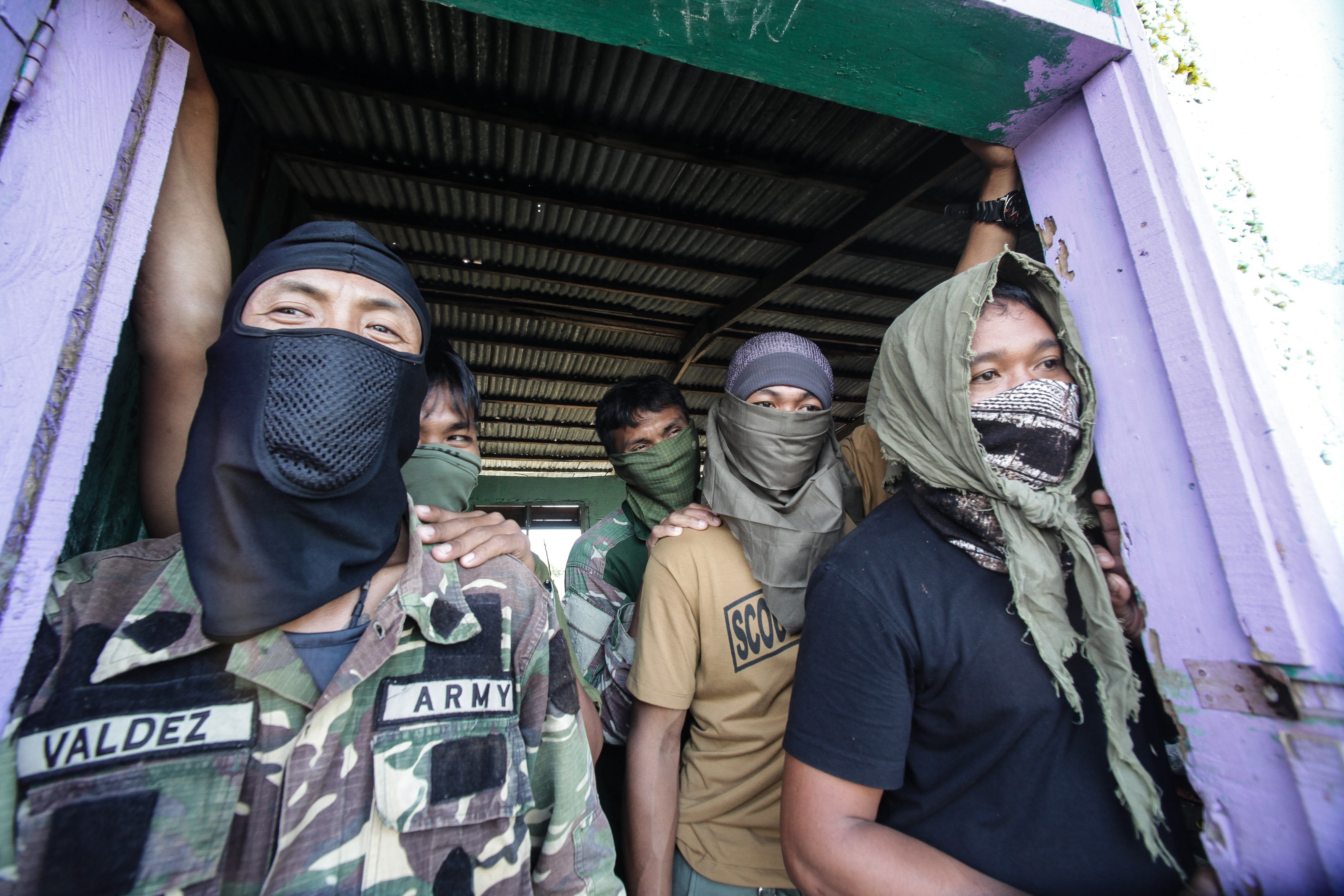 Philippine army soldiers stage a counterterrorism operation against Maute terrorists, who are allegedly linked with ISIS, in  Butig, the Philippine province of Lanao Del Sur, in Mindanao Island, on March 1, 2016 (Anadolu Agency/Getty Images)