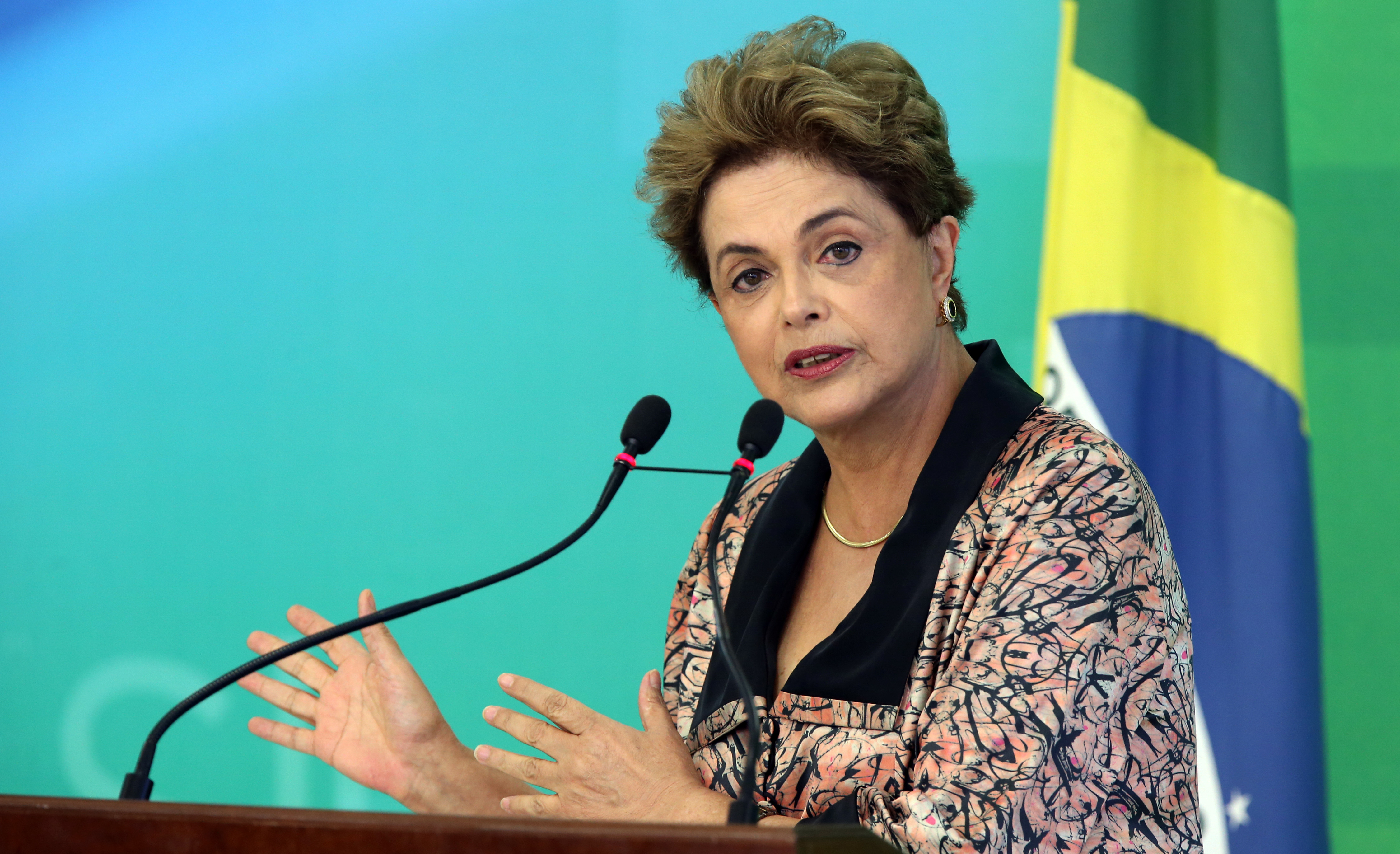 Brazil's President Dilma Rousseff speaks to members of the foreign press in Bras&iacute;lia, on April 19, 2016 (Bloomberg/Getty Images)